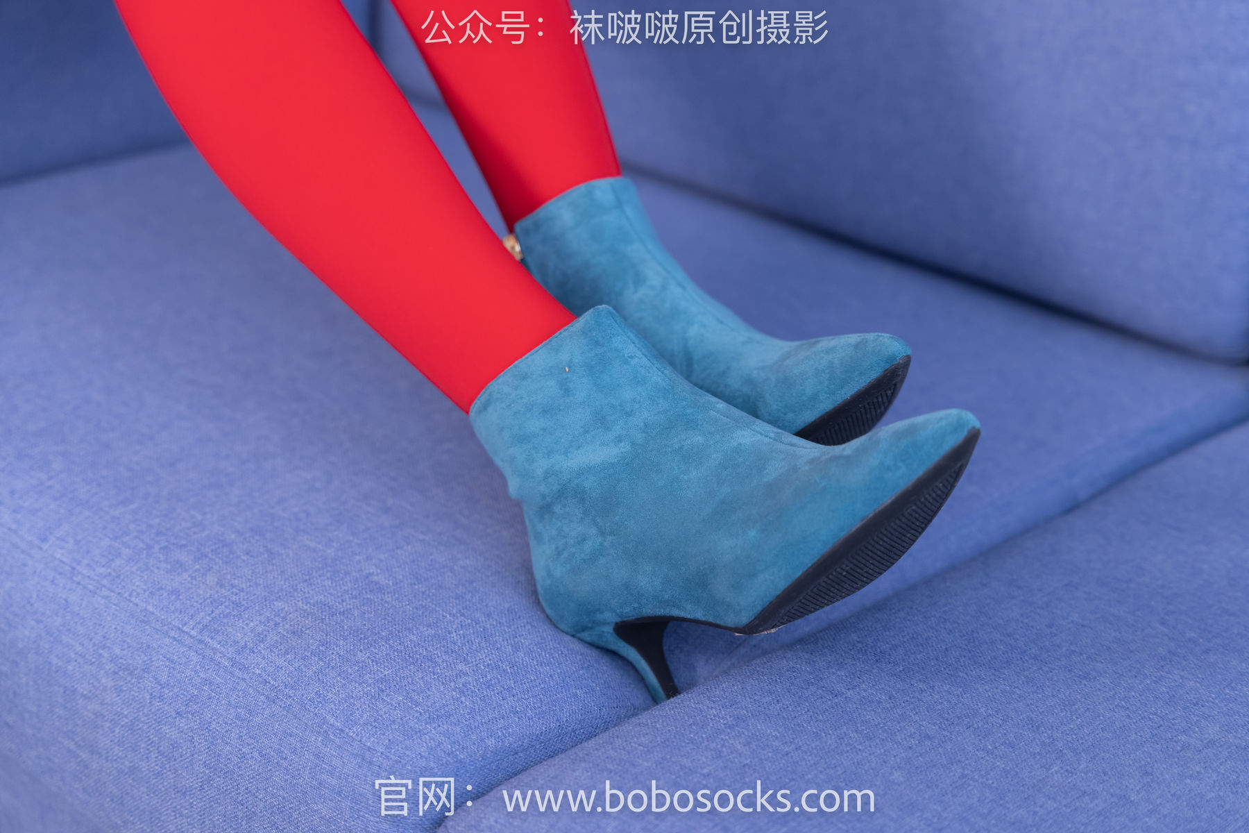 BoBoSocks袜啵啵 No.132 小甜豆-aj1板鞋、蓝色短靴、厚黑丝、厚红丝/(145P)