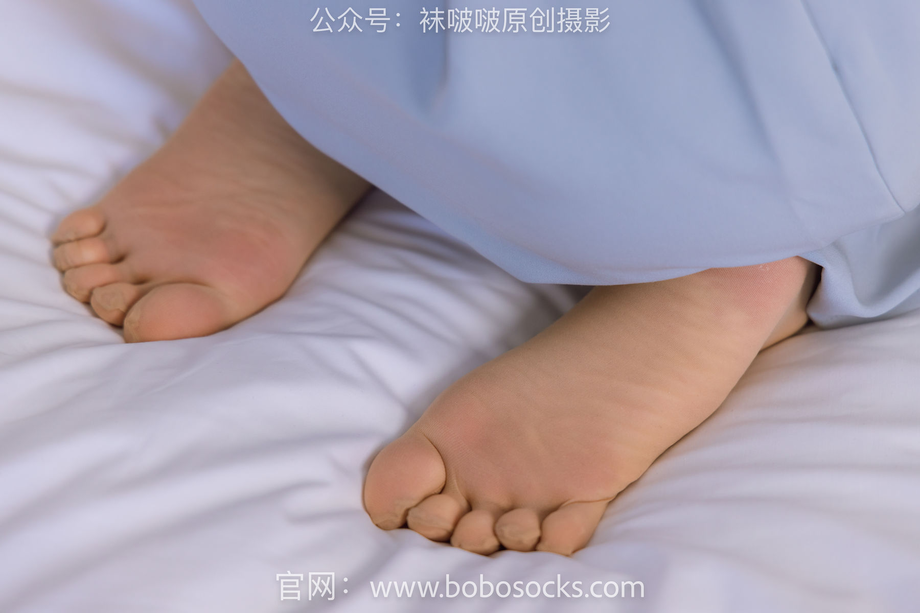 BoBoSocks袜啵啵 No.131 苏苏-两双高跟鞋、黑丝、肉丝五指袜/(140P)