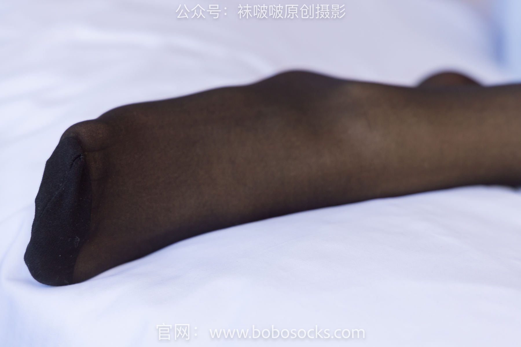 BoBoSocks袜啵啵 No.131 苏苏-两双高跟鞋、黑丝、肉丝五指袜/(140P)