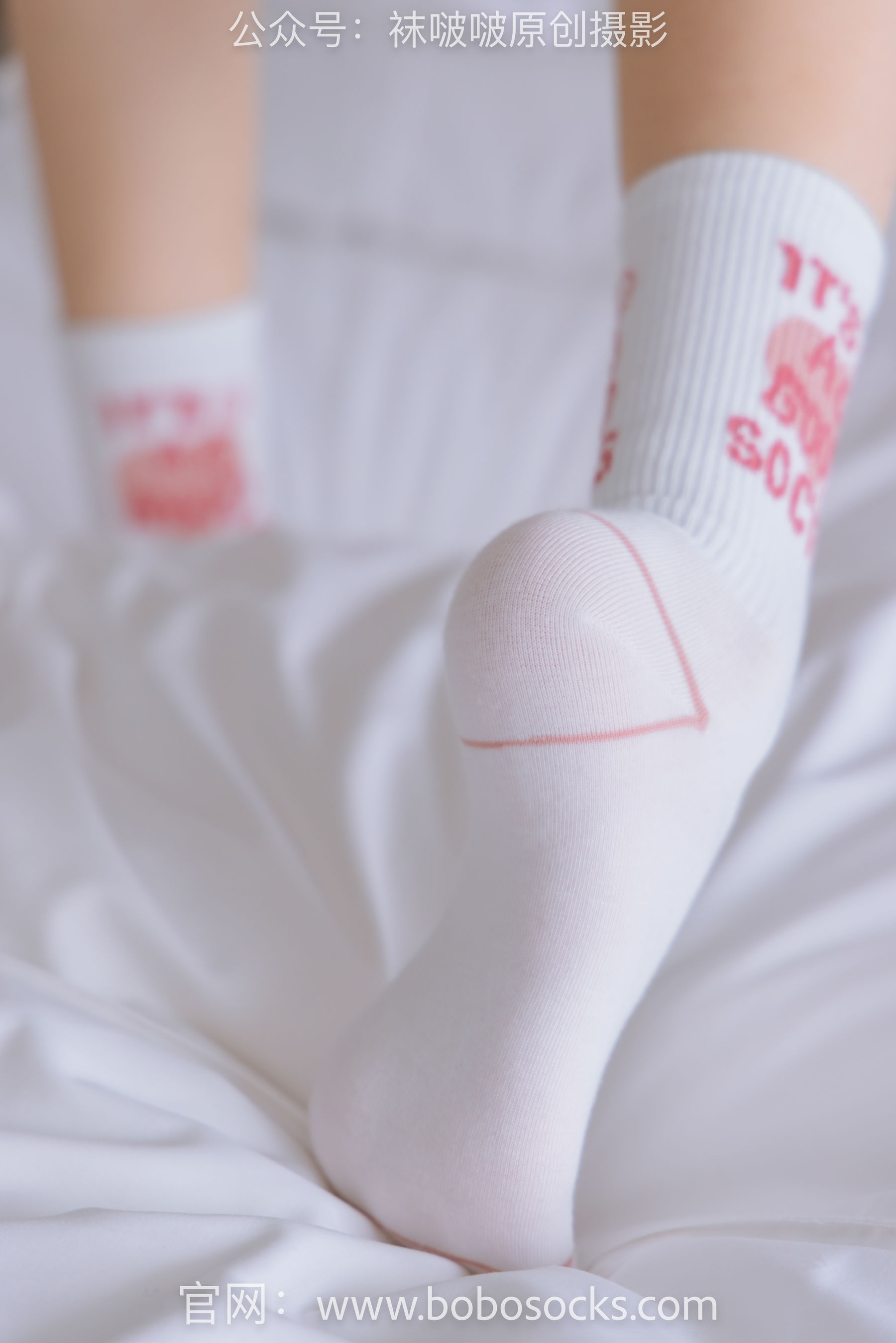 BoBoSocks袜啵啵 No.143 稚予-匡威板鞋、vans帆布鞋、两双白棉袜/(166P)