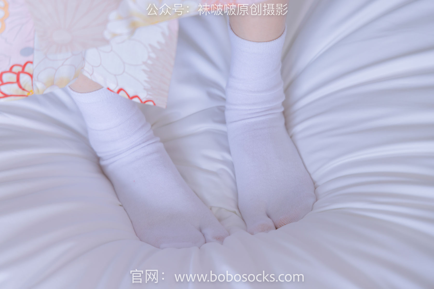 BoBoSocks袜啵啵 No.137 稚予-木屐、分指白棉袜、裸足、和风浴衣/(170P)