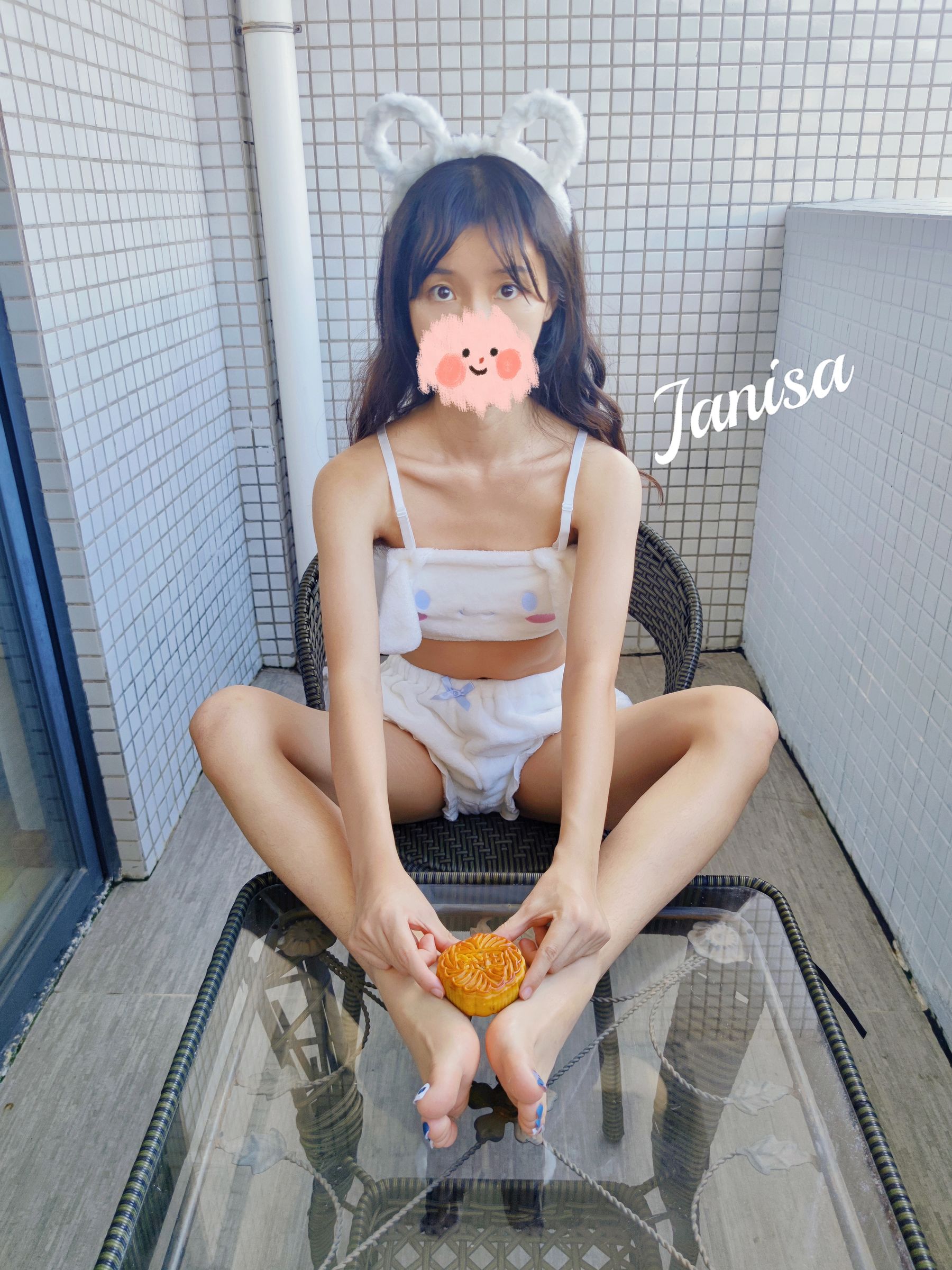 Janisa - 小白兔/(18P)