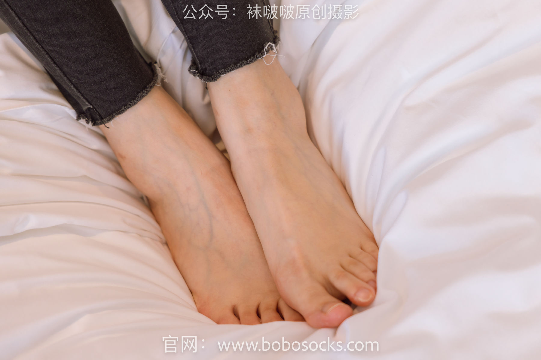 BoBoSocks袜啵啵 No.158 小甜豆-高跟长靴、白棉袜、裸足/(136P)