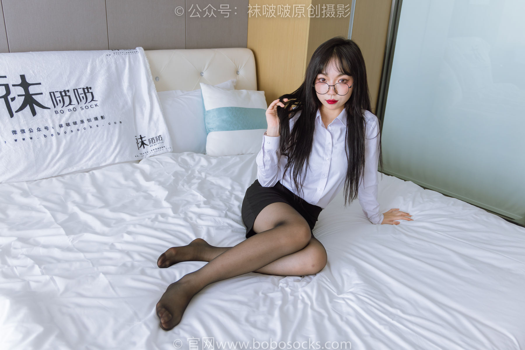 BoBoSocks袜啵啵 No.185 周周-ol制服、高跟鞋、黑丝/(140P)