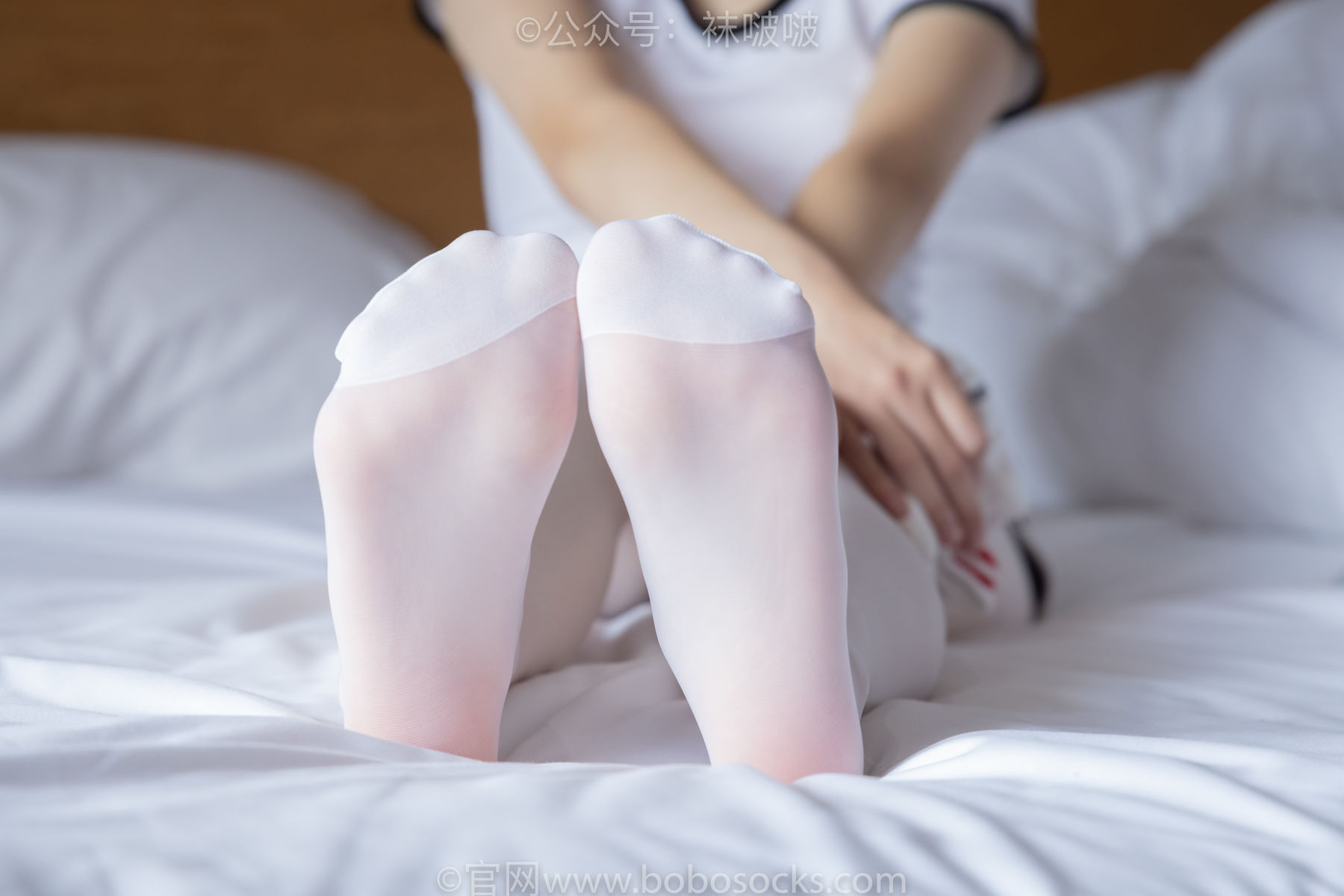 BoBoSocks袜啵啵 积分限定作品004 熊熊-板鞋、白棉袜、白丝/(139P)