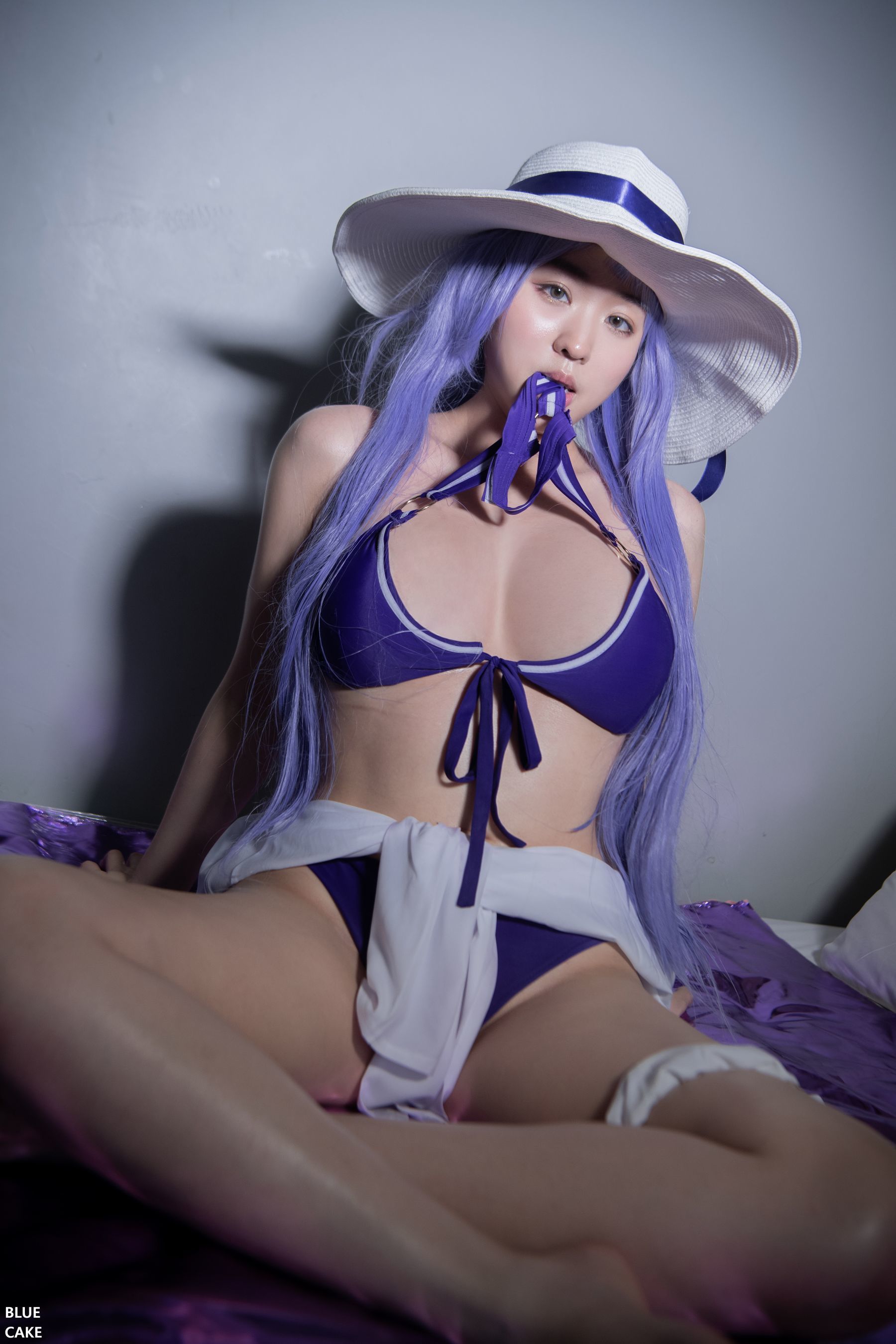 [BLUECAKE] Nono - Pool Party Caitlyn/(78P)