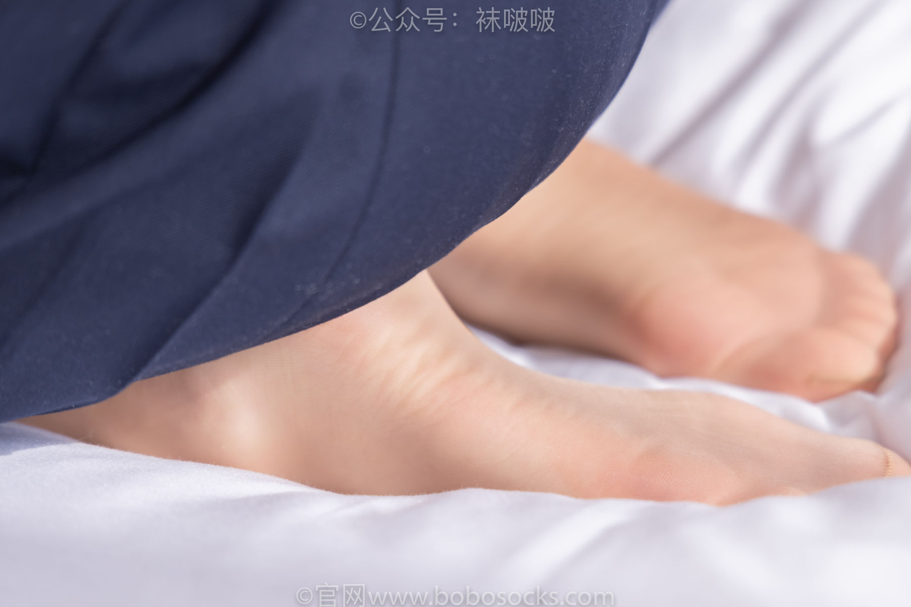 BoBoSocks袜啵啵 积分限定作品005 稚予-JK制服、皮鞋、油亮肉丝、踩蛋糕/(133P)