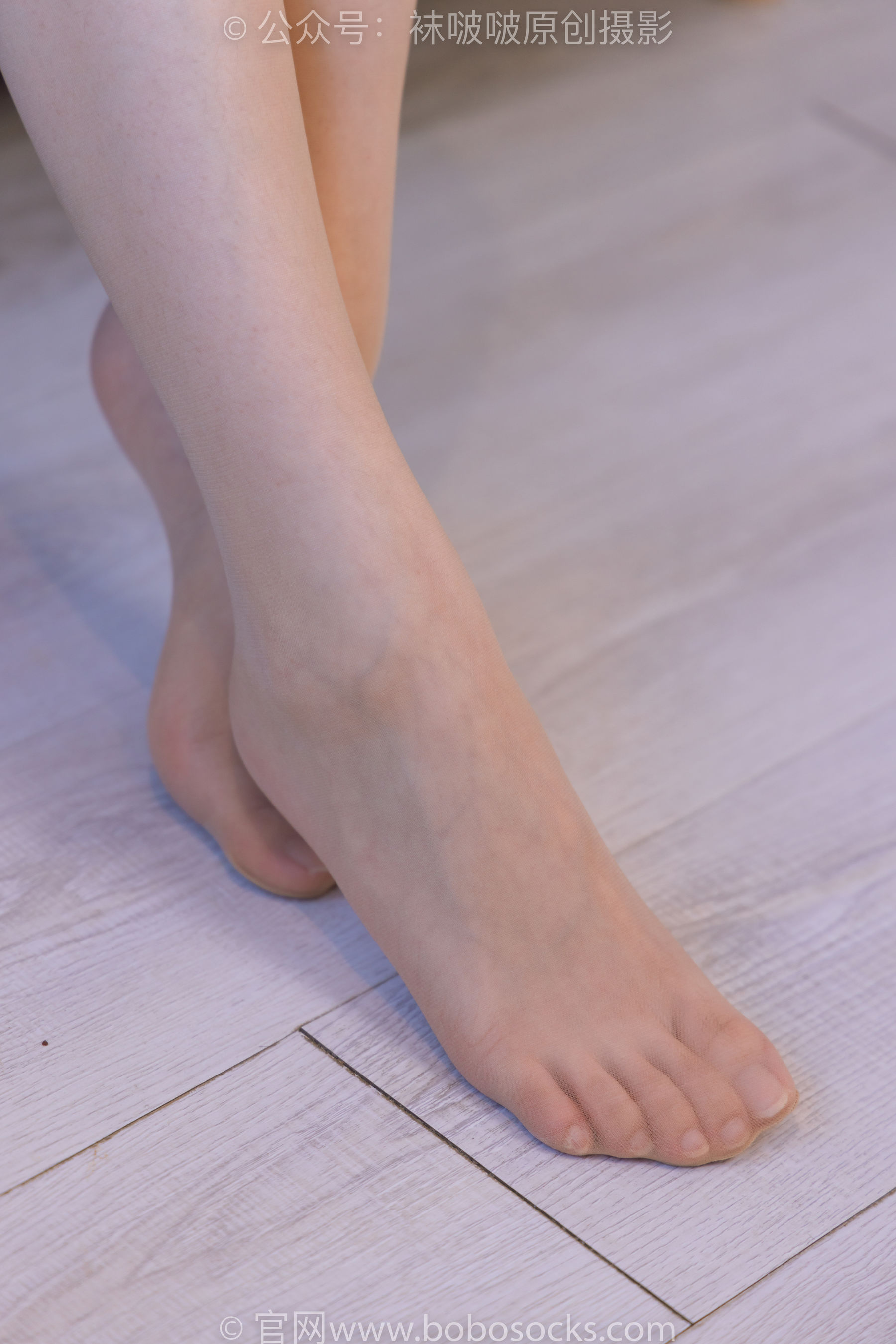 BoBoSocks袜啵啵 No.180 苏苏-高跟鞋、肉丝、裸足、踩酸奶剧情/(161P)