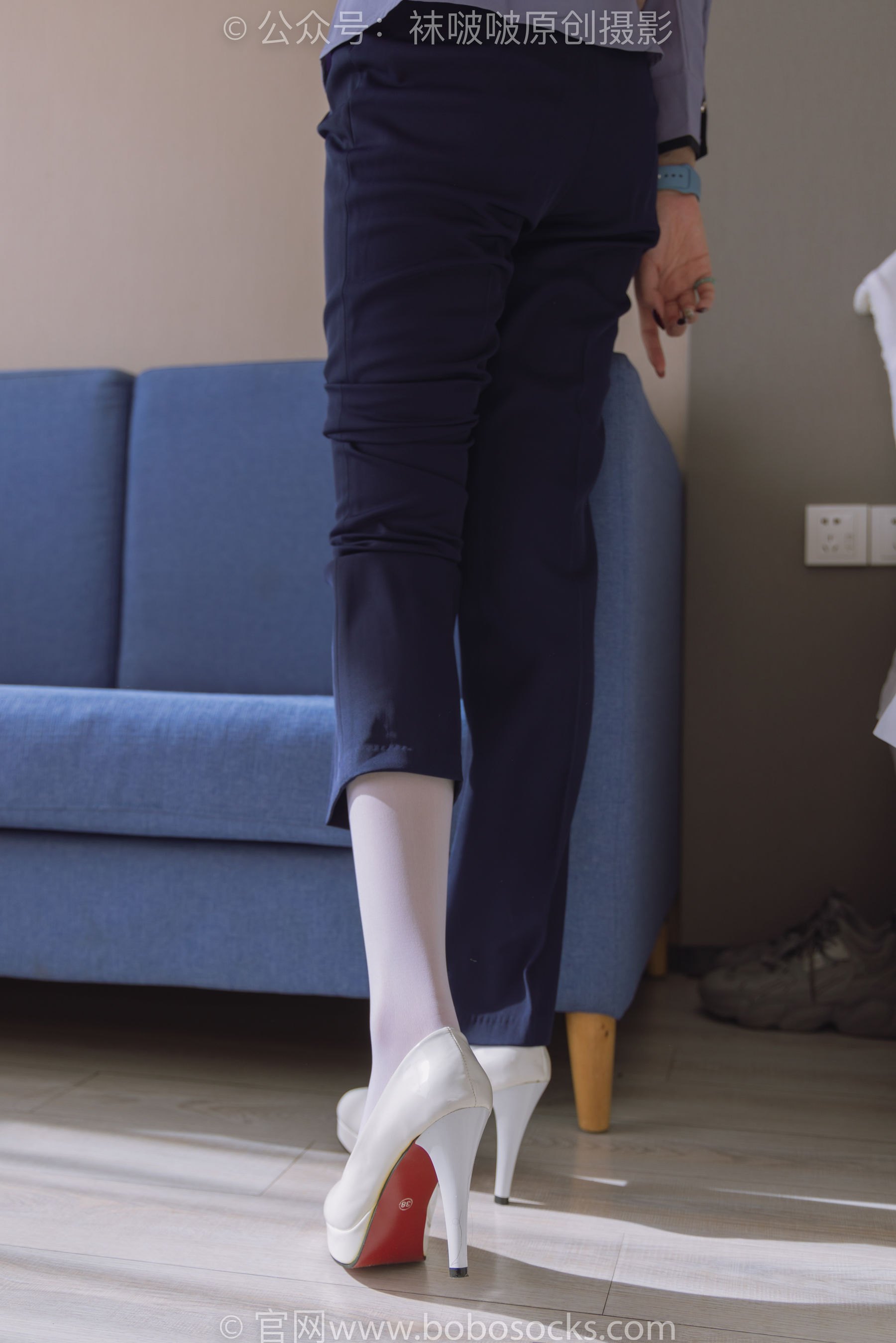 BoBoSocks袜啵啵 No.178 小甜豆-高跟鞋、厚白丝、ol风裤里丝/(140P)