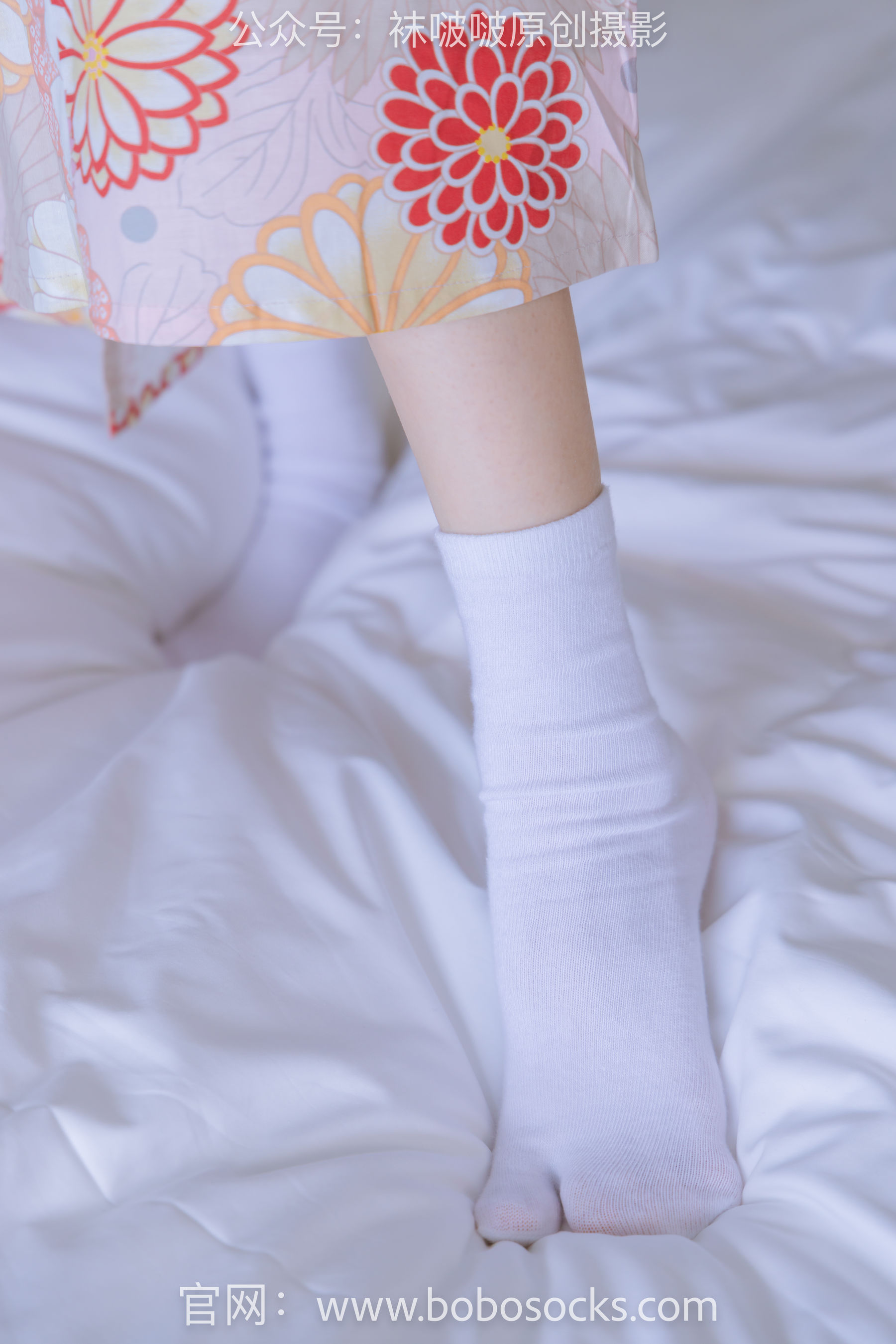 BoBoSocks袜啵啵 No.137 稚予-木屐、分指白棉袜、裸足、和风浴衣/(170P)