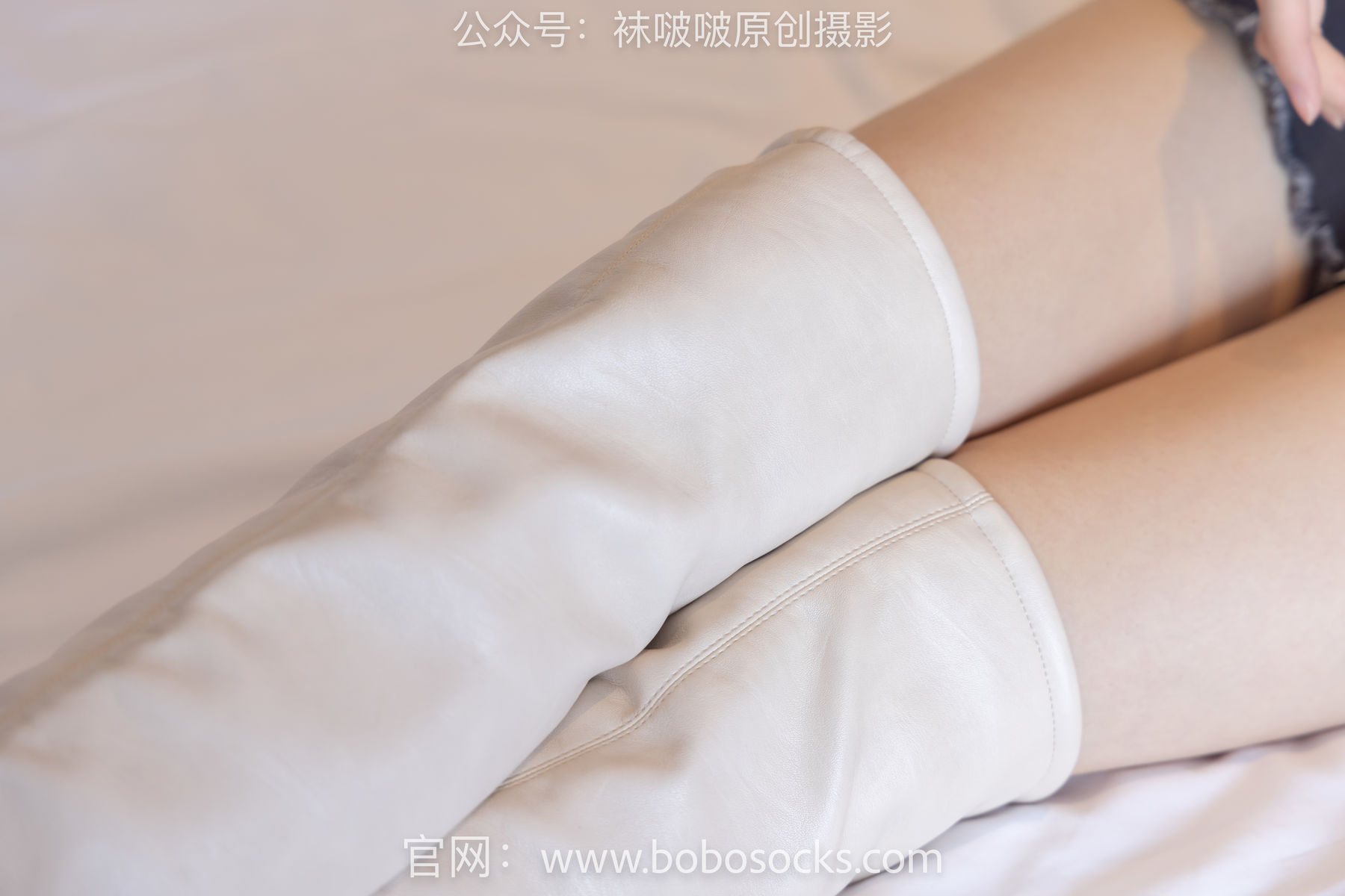 BoBoSocks袜啵啵 No.136 小甜豆-高跟长靴、白棉袜、裸足/(200P)