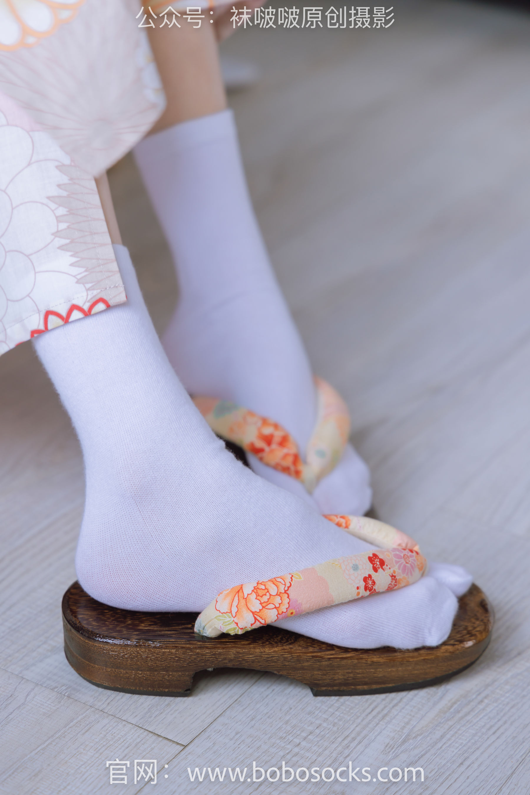 BoBoSocks袜啵啵 No.137 稚予-木屐、分指白棉袜、裸足、和风浴衣/(170P)