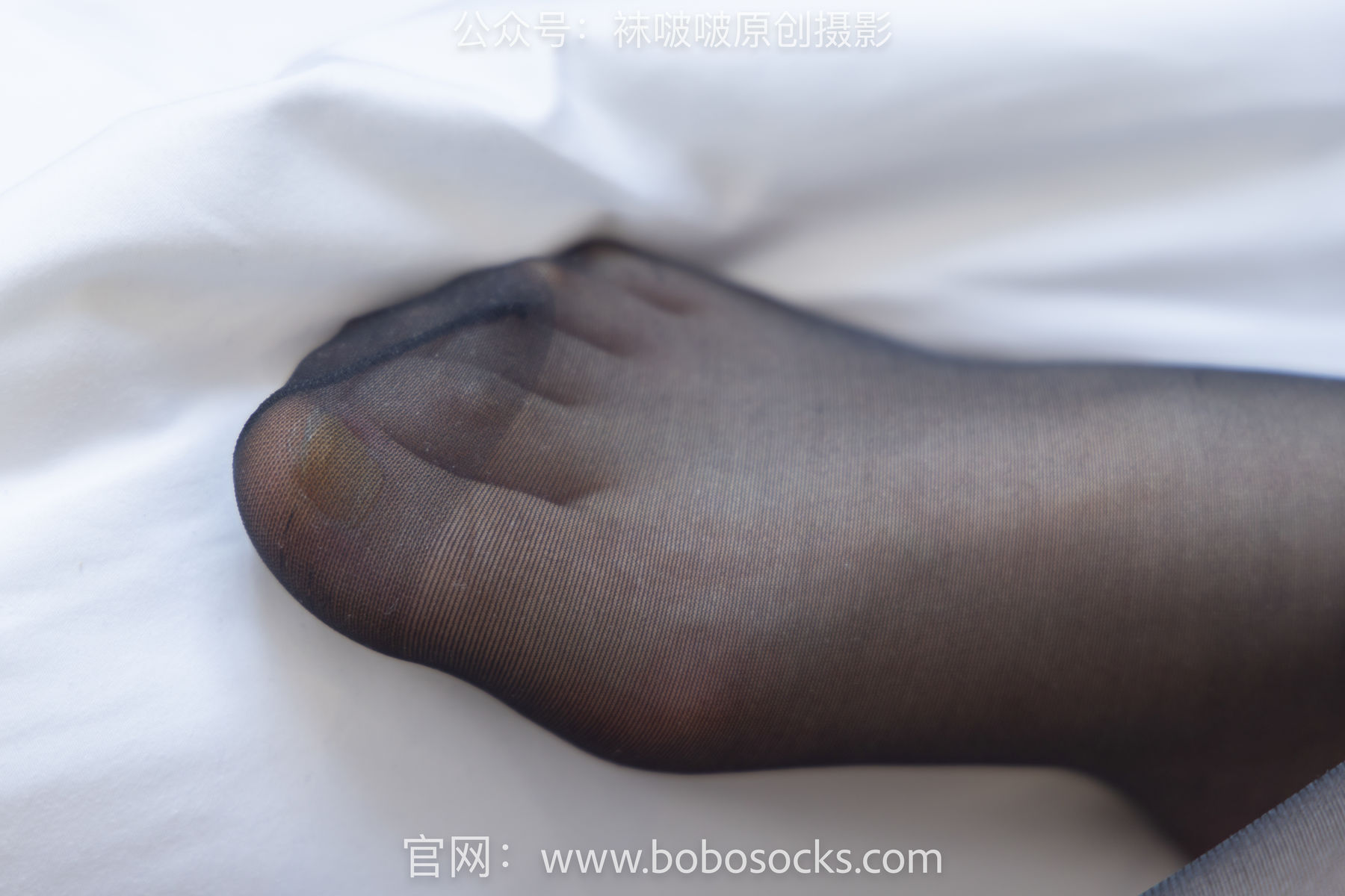 BoBoSocks袜啵啵 No.138 果果橘橘-华伦天奴高跟鞋、黑丝/(139P)