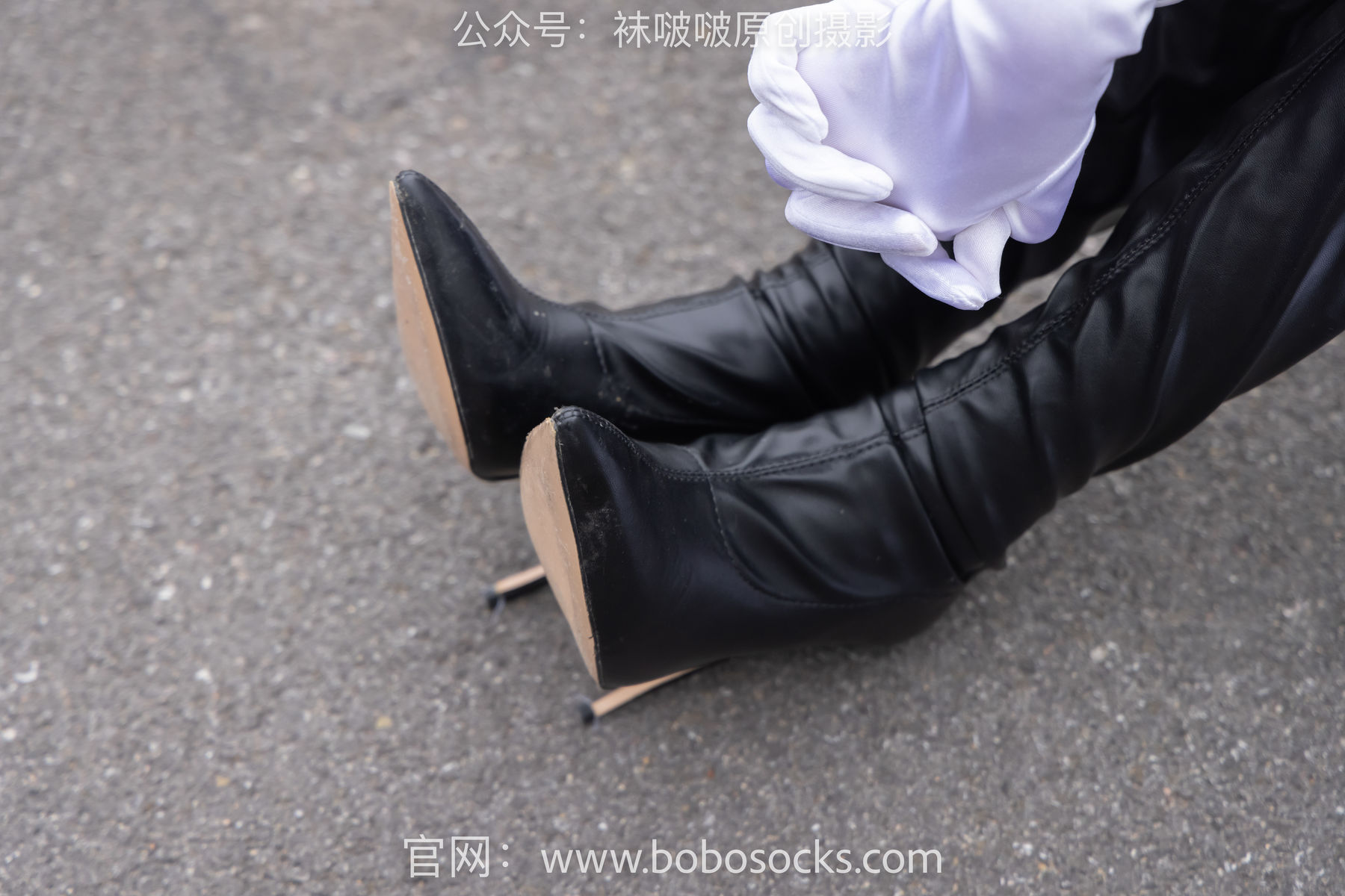 BoBoSocks袜啵啵 No.146 小甜豆-高跟长靴、黑色踩脚裤、肉丝/(154P)