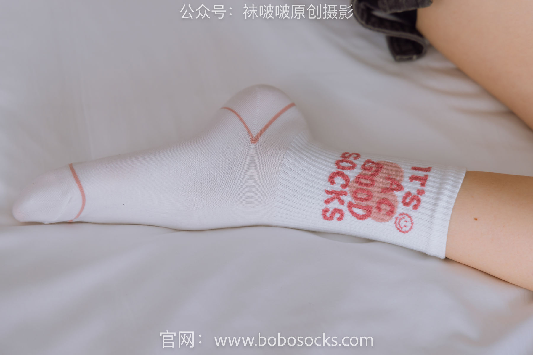 BoBoSocks袜啵啵 No.143 稚予-匡威板鞋、vans帆布鞋、两双白棉袜/(166P)