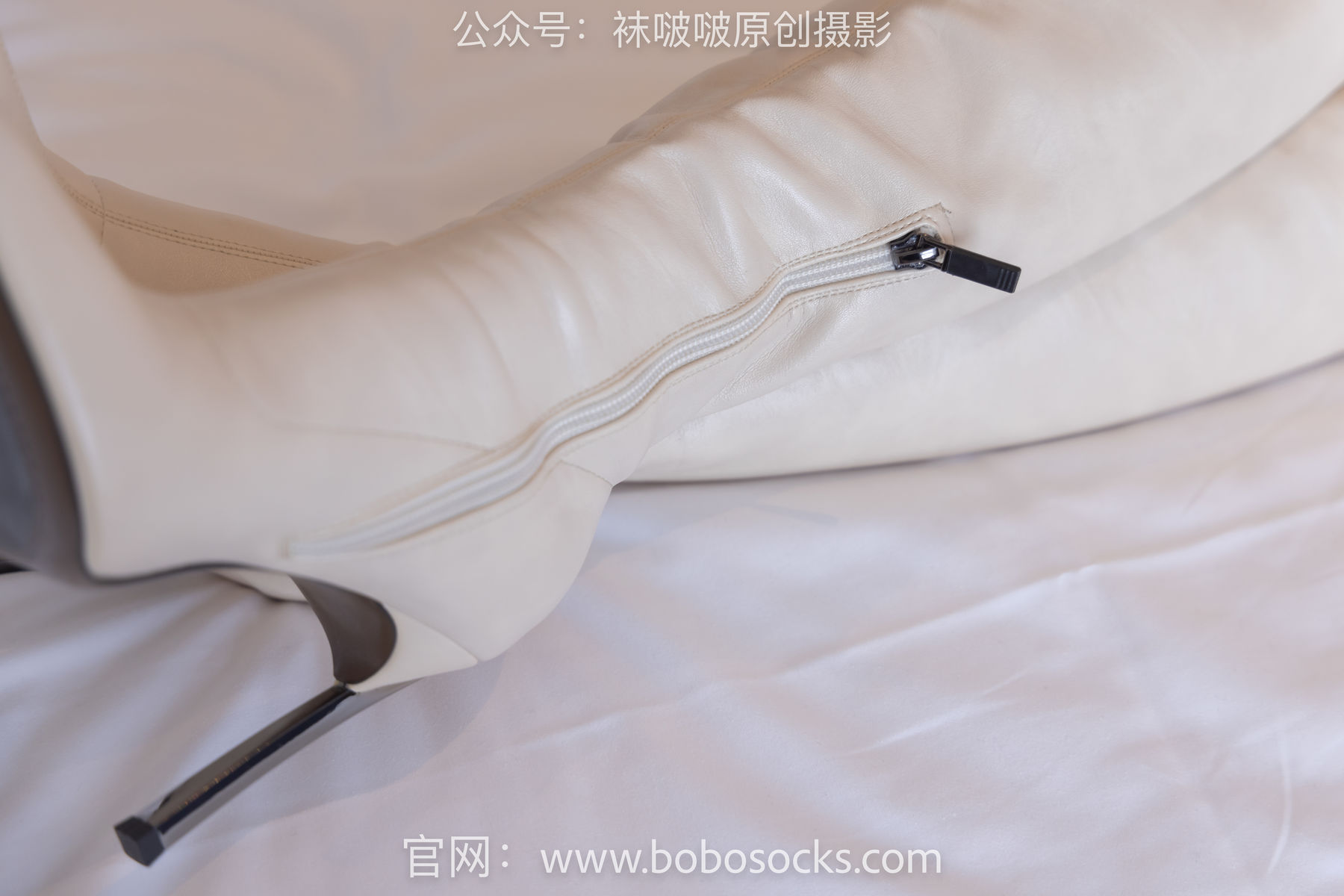 BoBoSocks袜啵啵 No.136 小甜豆-高跟长靴、白棉袜、裸足/(200P)