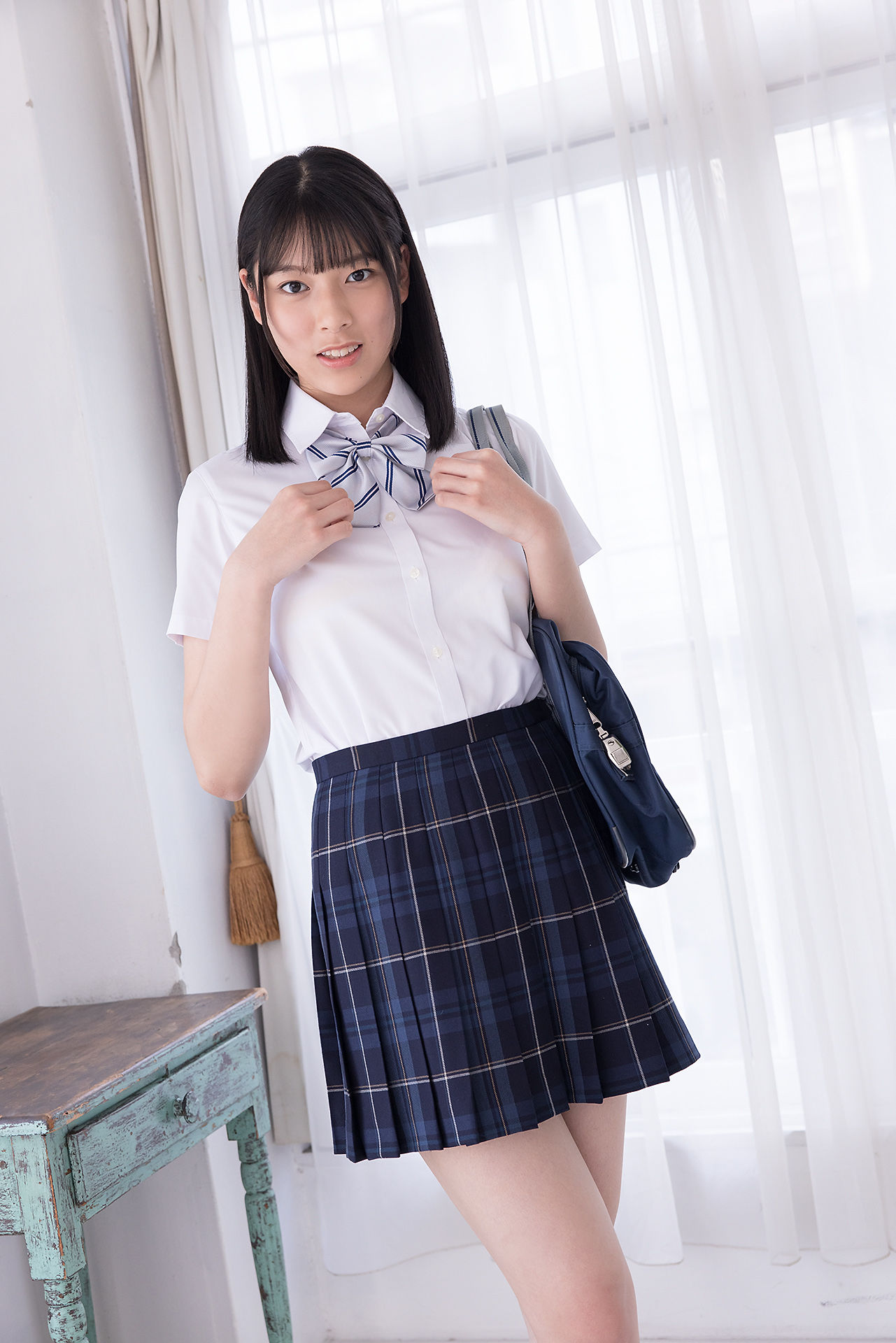 [Minisuka.tv] Eyu Hirayama 平山えゆ - Regular Gallery Set 8.1/(51P)