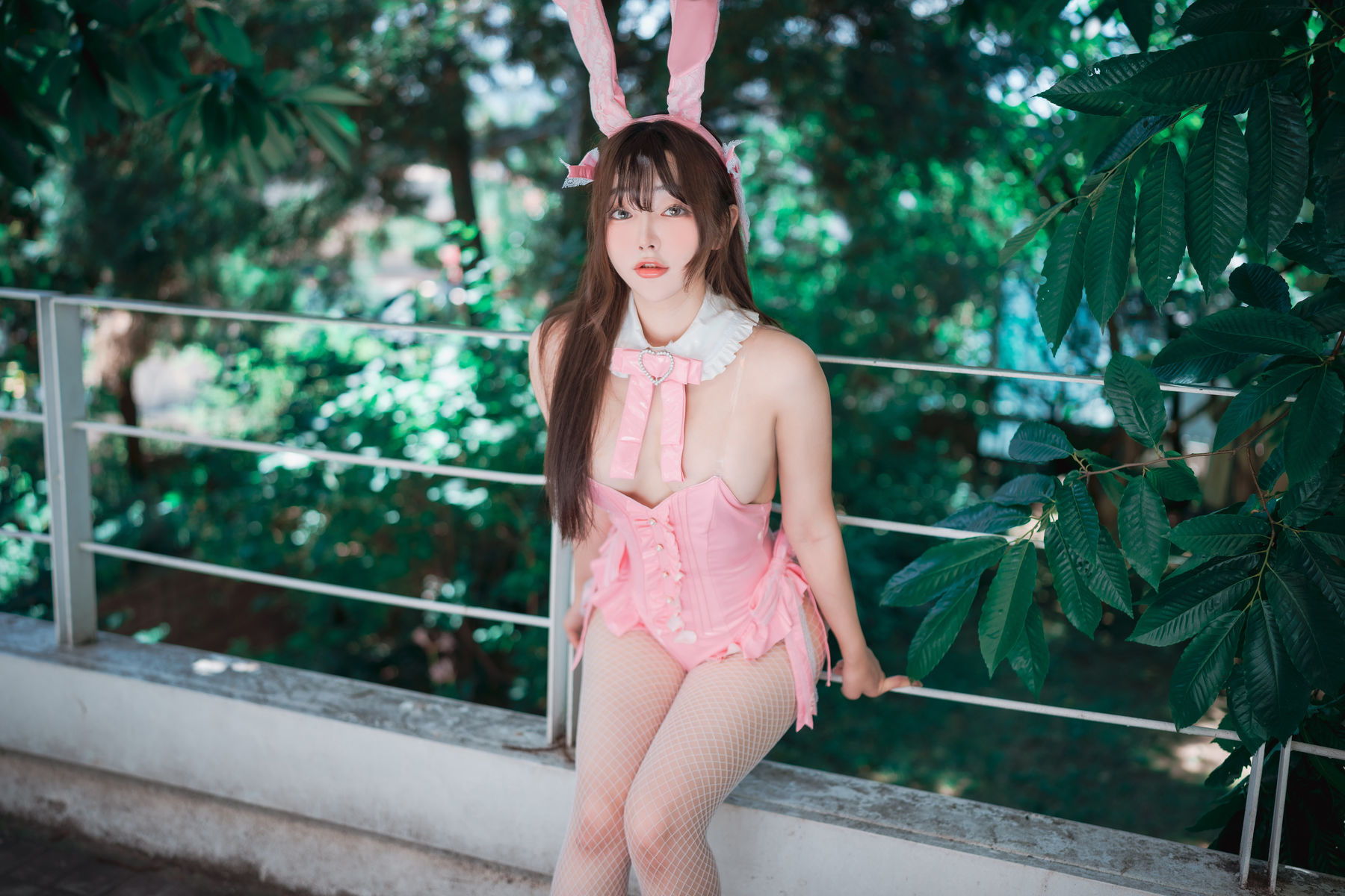 [DJAWA] Newbom - The Year of the Pink Bunny/(86P)