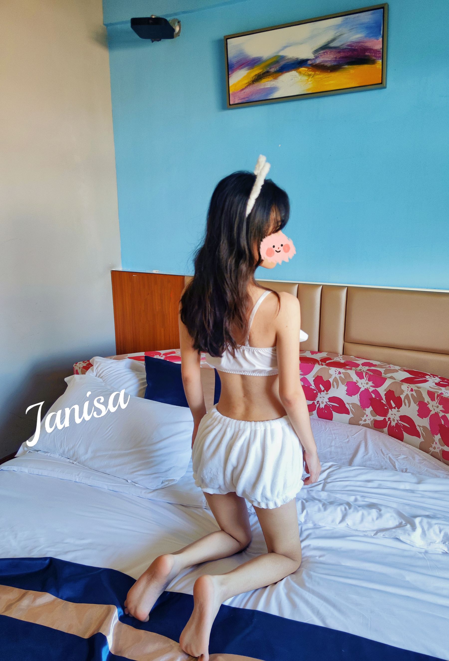 Janisa - 小白兔/(18P)