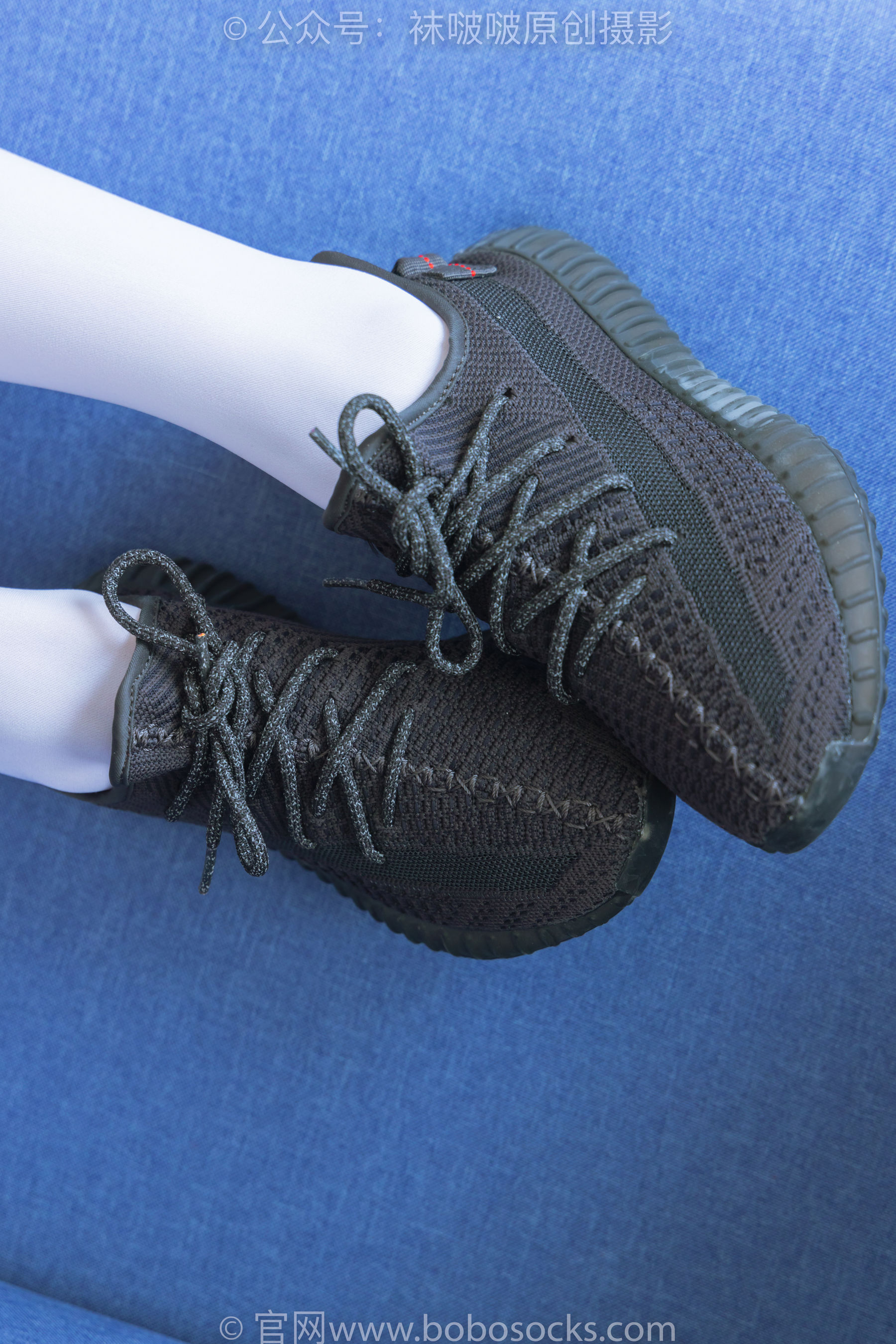 BoBoSocks袜啵啵 No.214 小沫 -黑色运动鞋、厚白丝/(142P)
