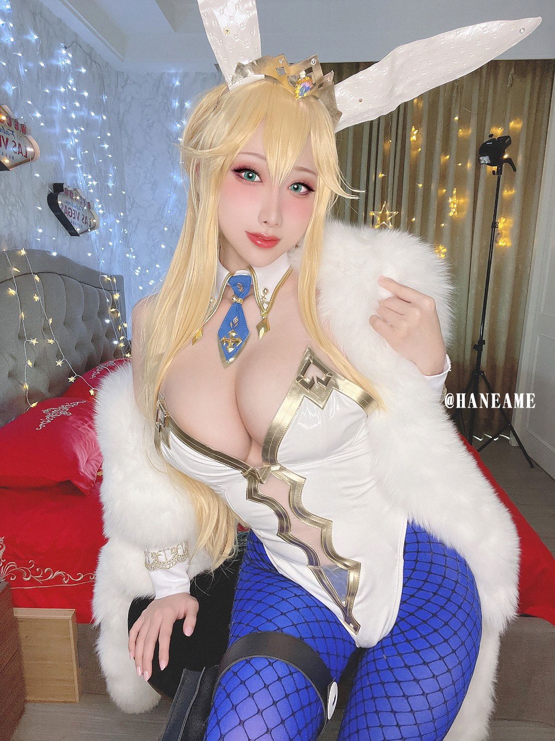 Hane Ame 雨波写真 - ARTORIA LANCER Photobook (FGO) - 1/(87P)