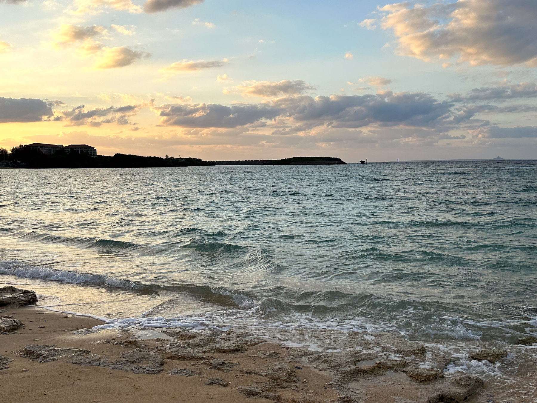 Hane Ame 雨波写真 - Original White sand love in Okinawa 白沙之戀/(41P)