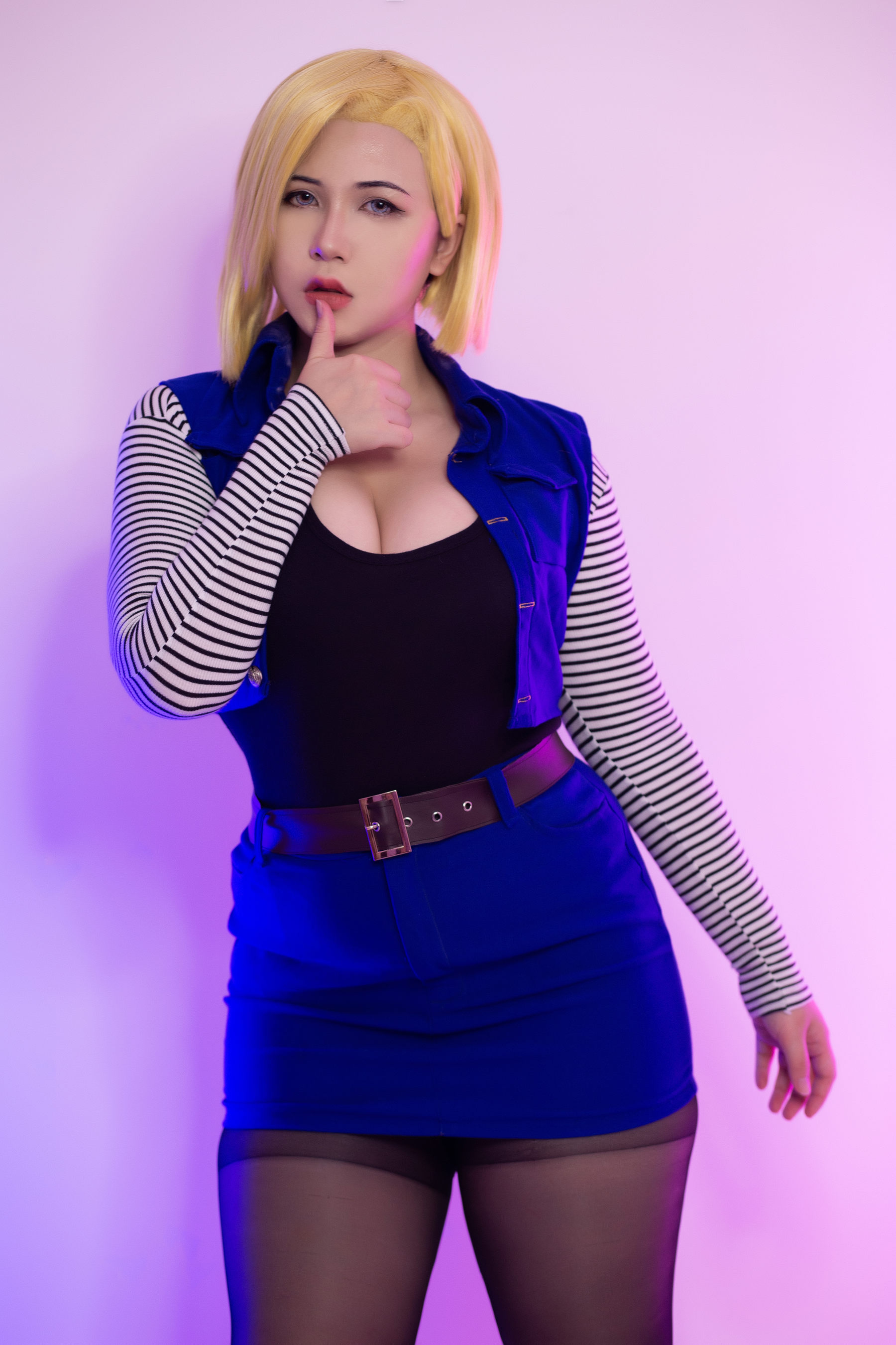 Uy Uy - Android 18-Dragon Ball/(24P)