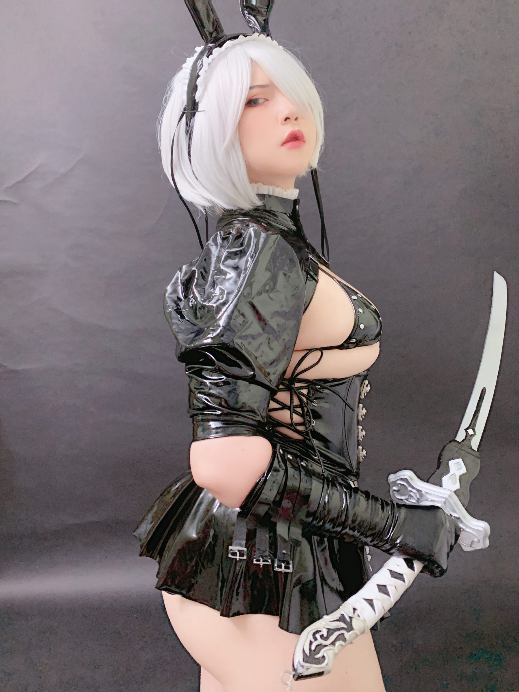 Uy Uy - 2B Maid Bunny/(35P)