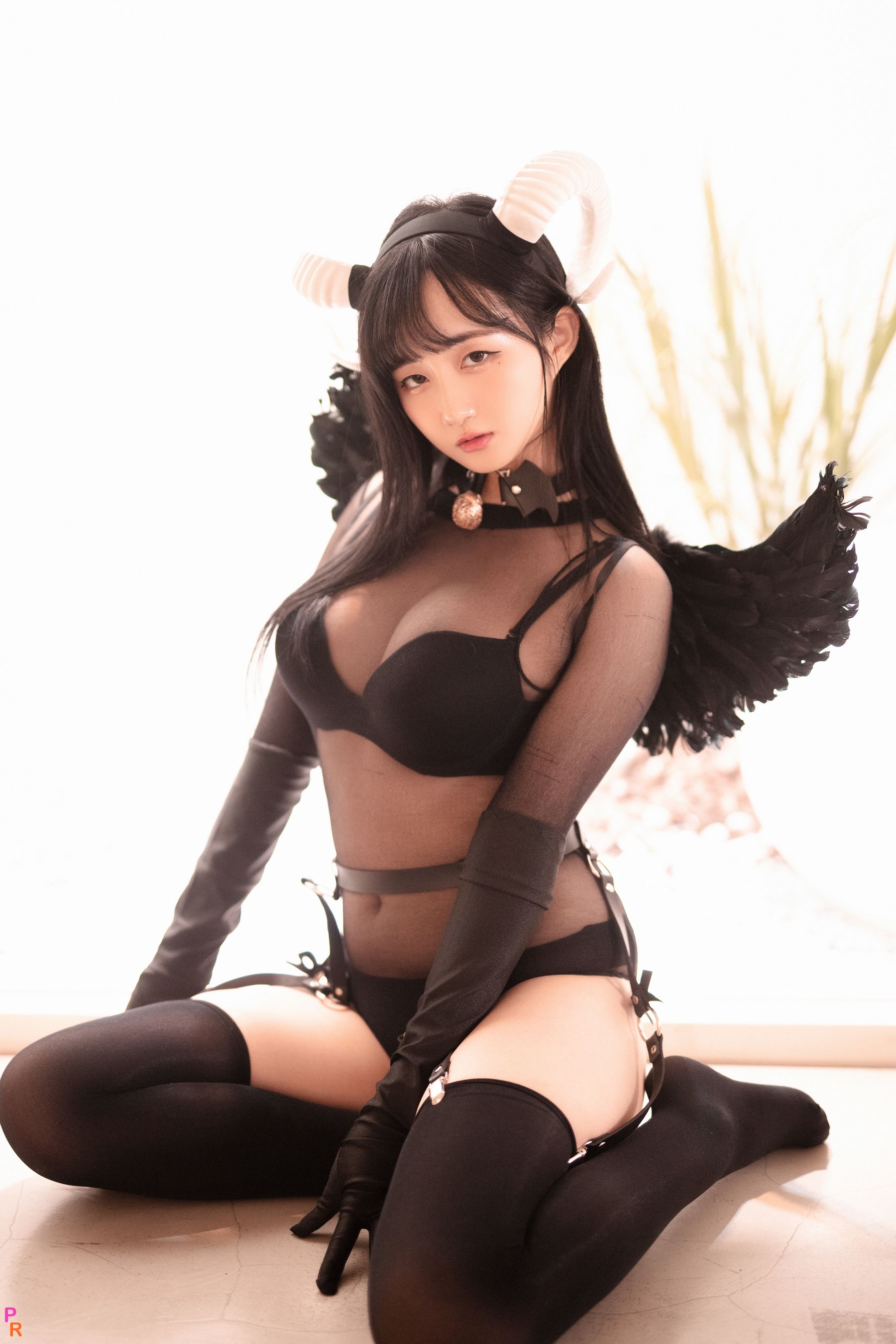 [PINK RIBBON] Jina - Succubus perspective/(59P)