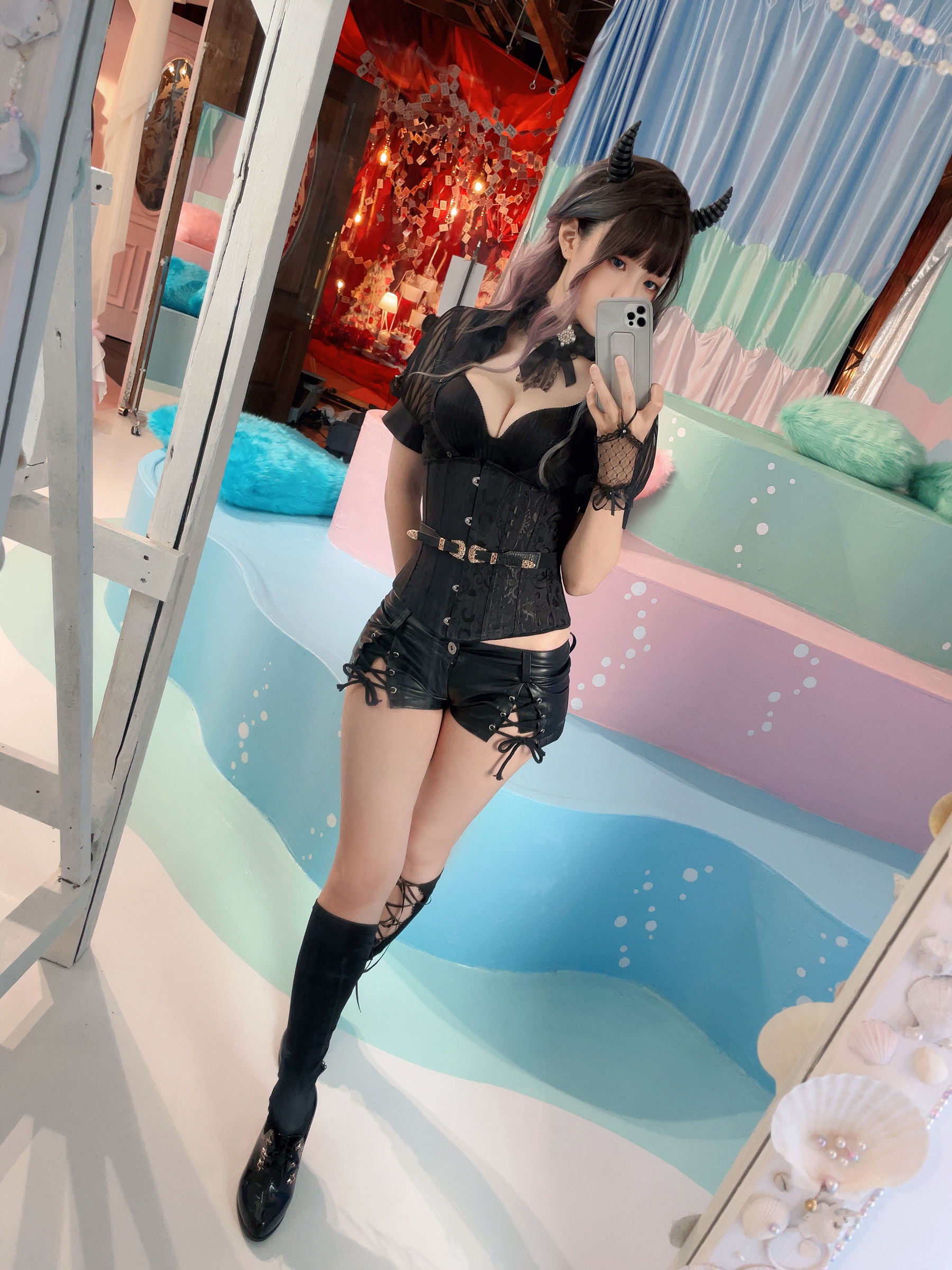 Ely_eee(ElyEE子) - Devil Croupier 小惡魔荷官/(30P)