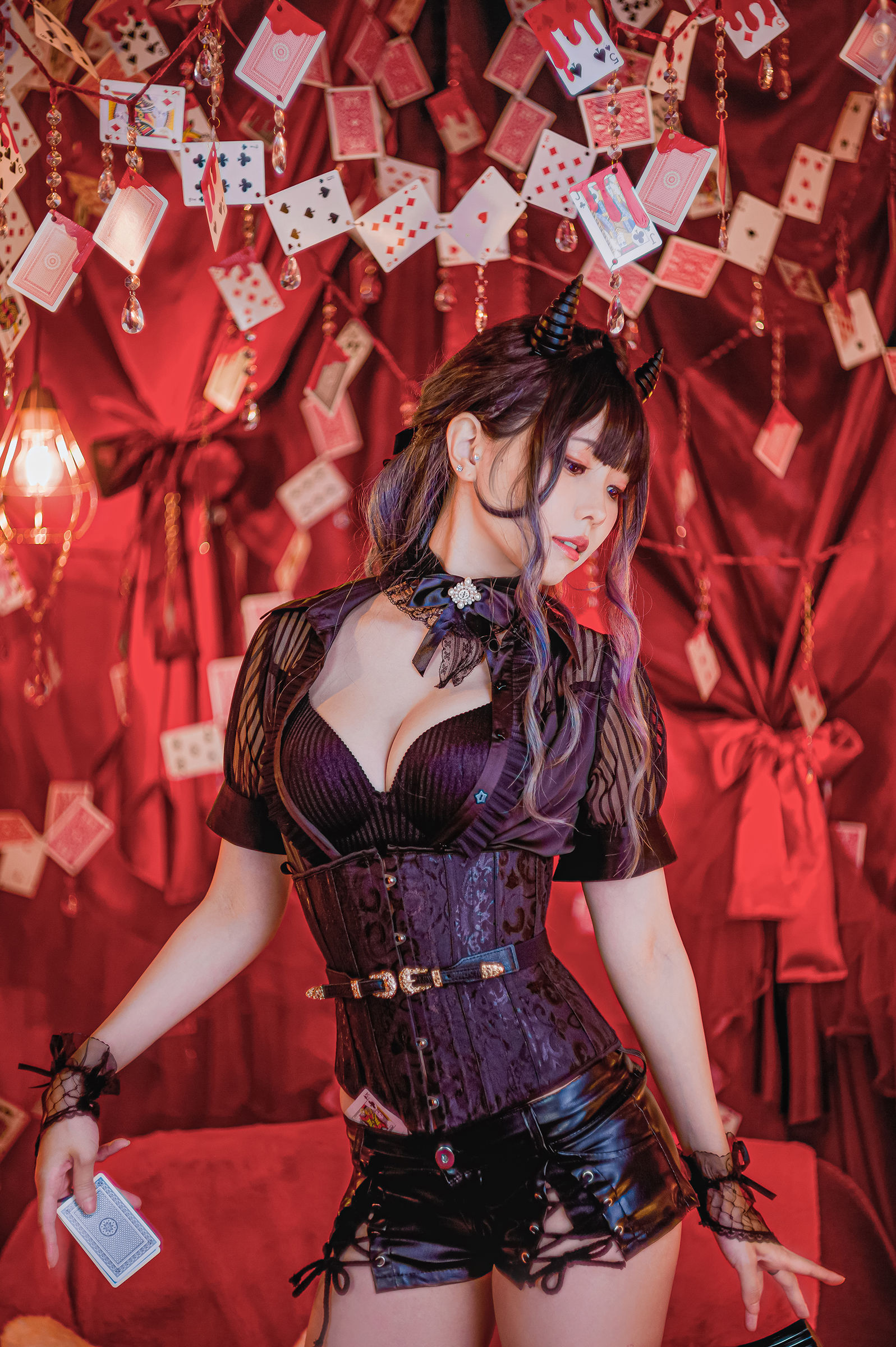 Ely_eee(ElyEE子) - Devil Croupier 小惡魔荷官/(30P)