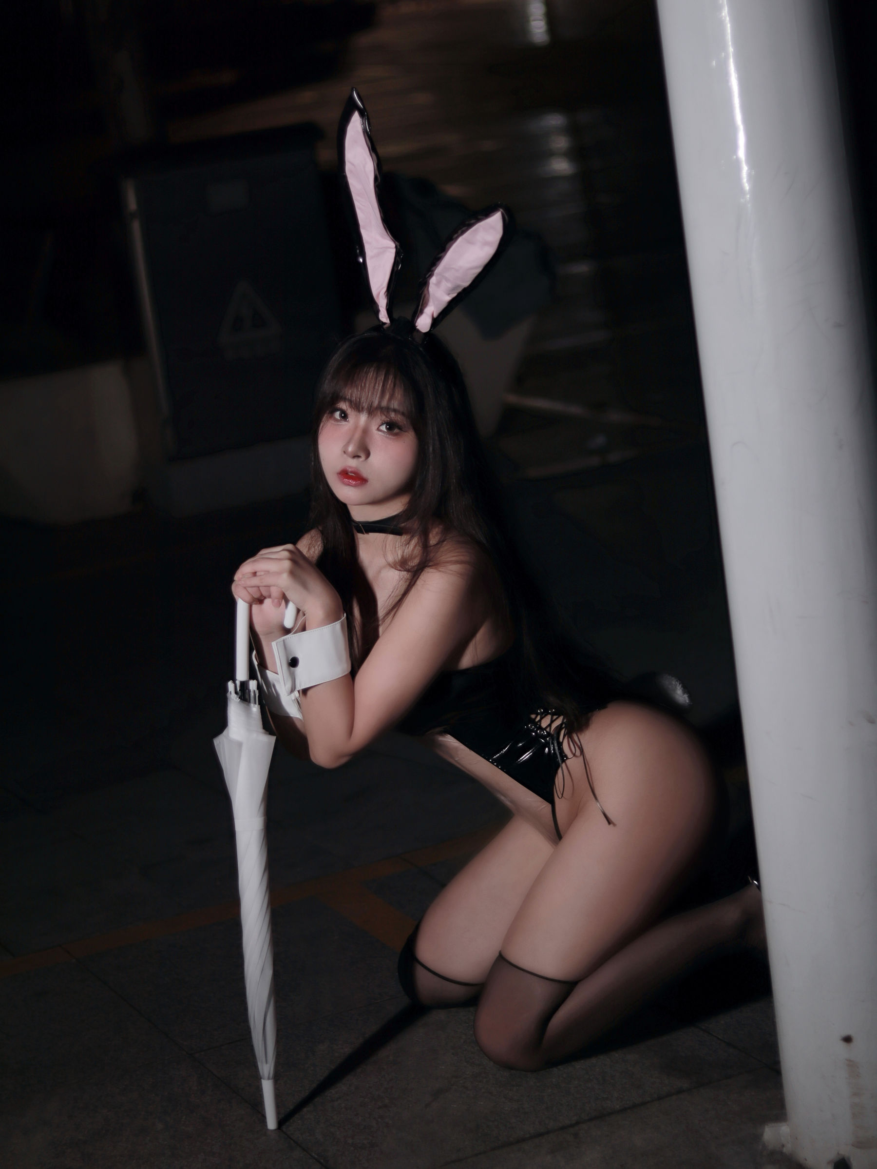 Kokuhui Vol.21 Bunny in the Rain 雨中兔女郎/(35P)