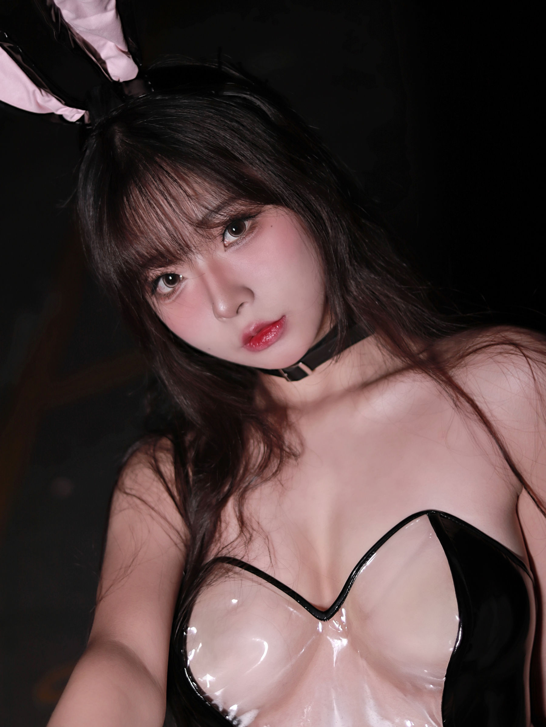Kokuhui Vol.21 Bunny in the Rain 雨中兔女郎/(35P)