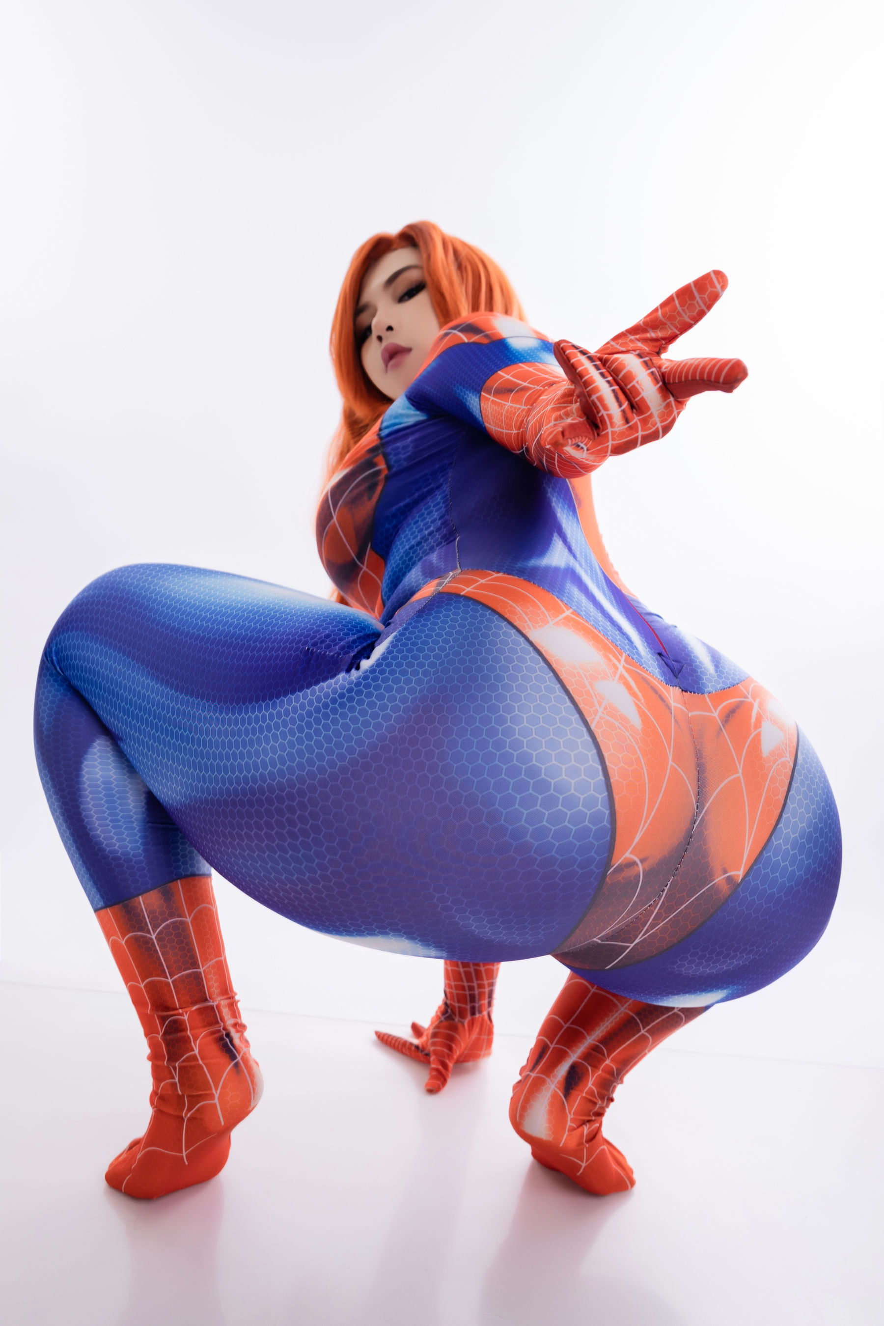 Uy Uy - Mary Jane Spider Man suit/(29P)