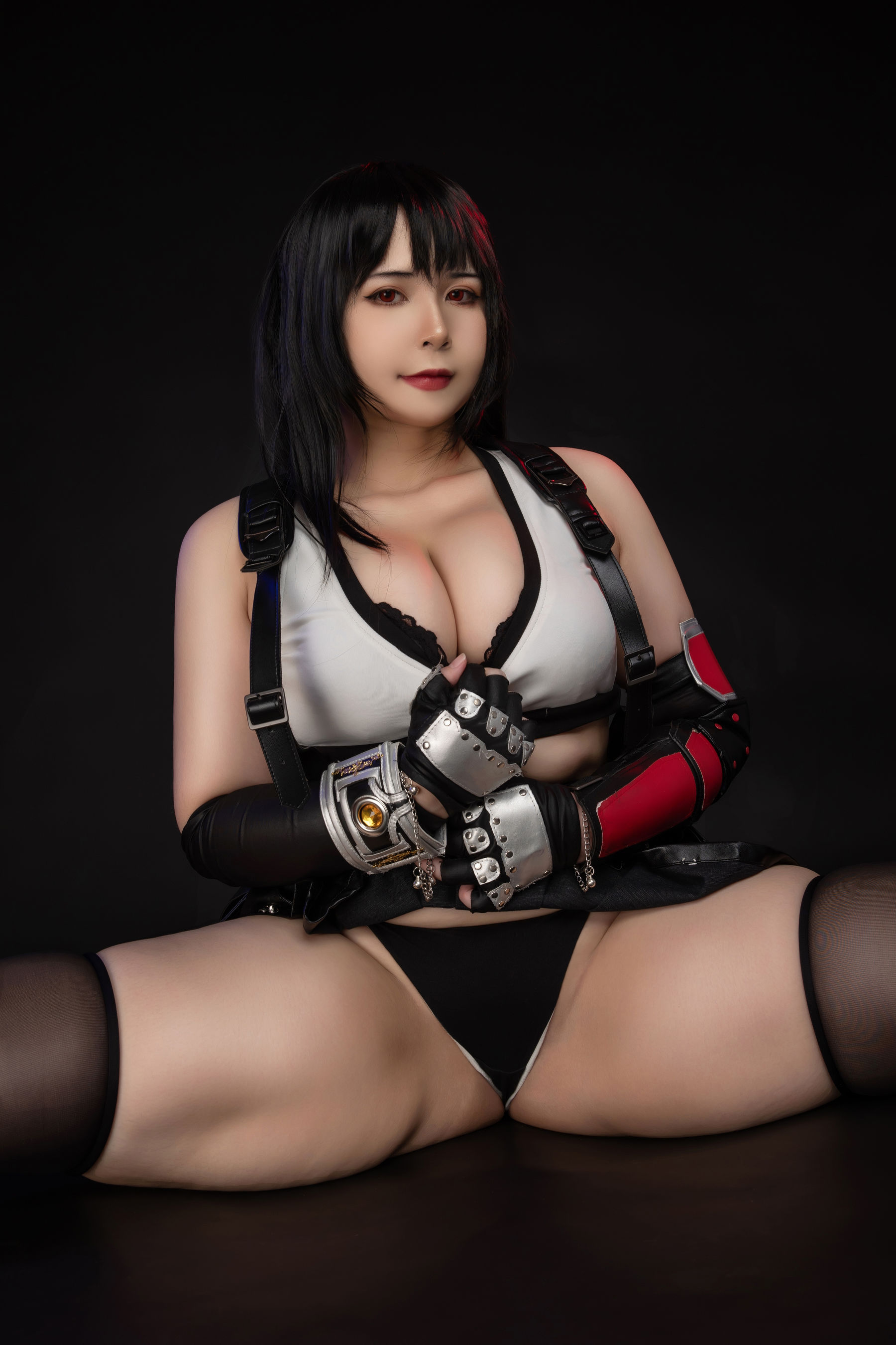 Uy Uy - Tifa Lockhart/(43P)