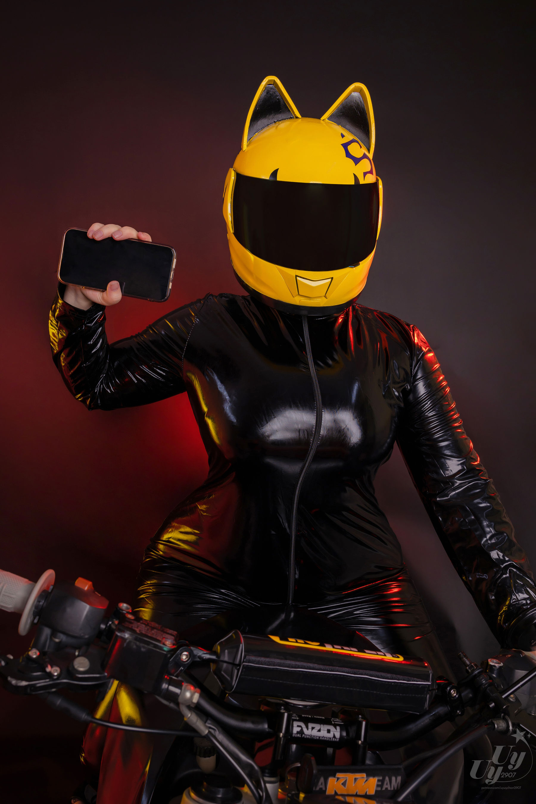 Uy Uy - Celty/(50P)