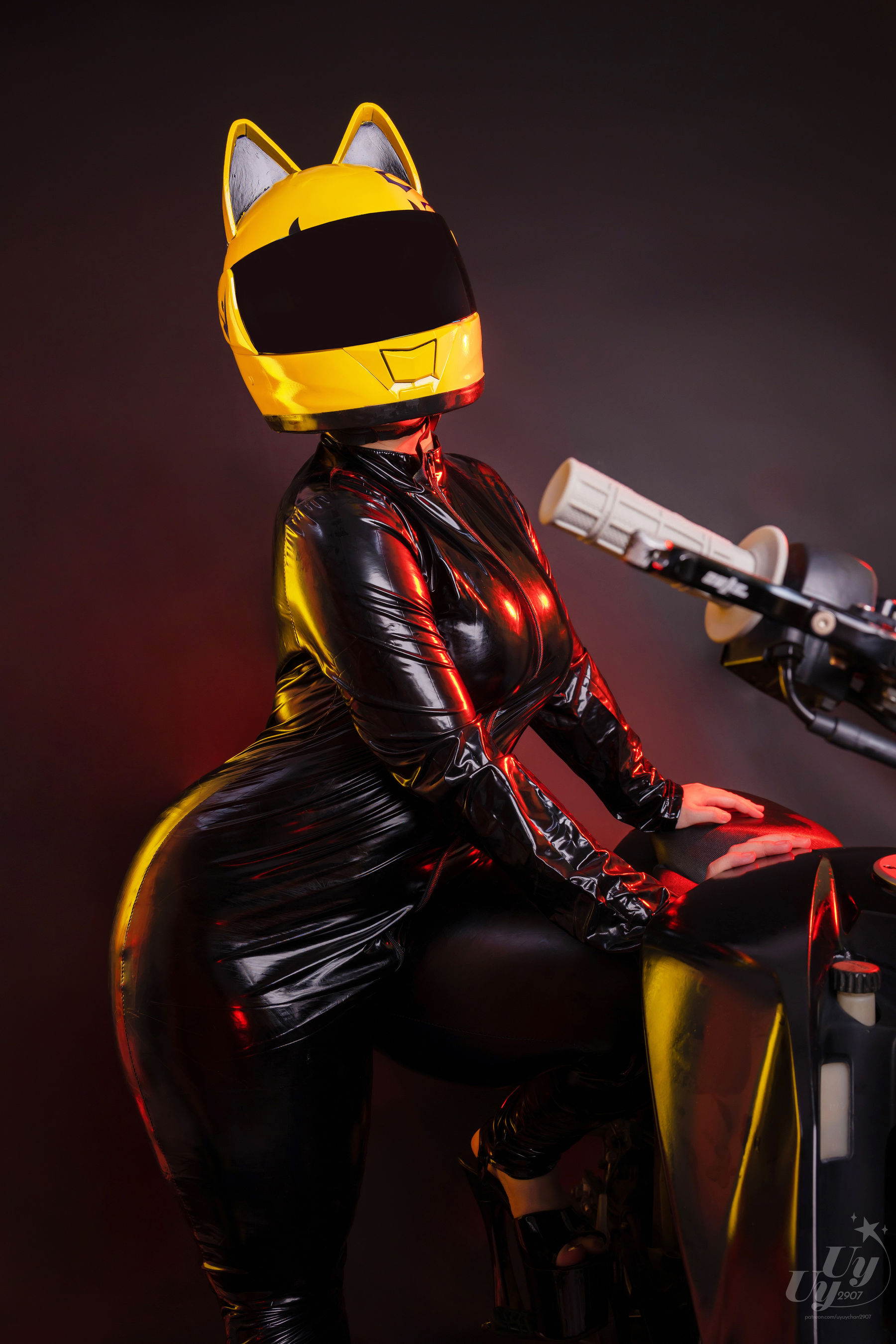 Uy Uy - Celty/(50P)