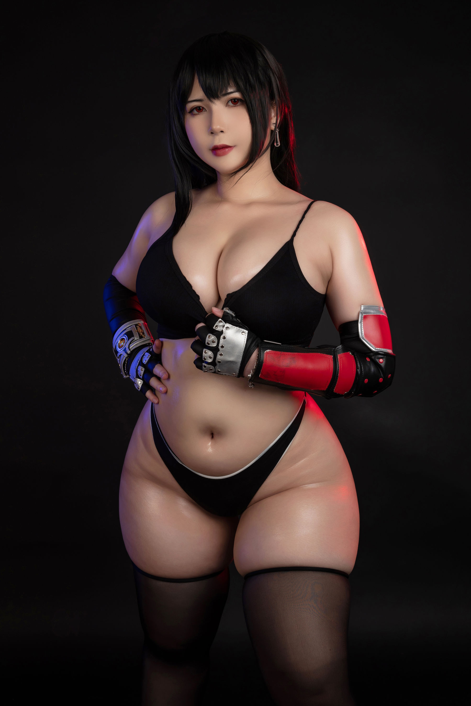 Uy Uy - Tifa Lockhart/(43P)