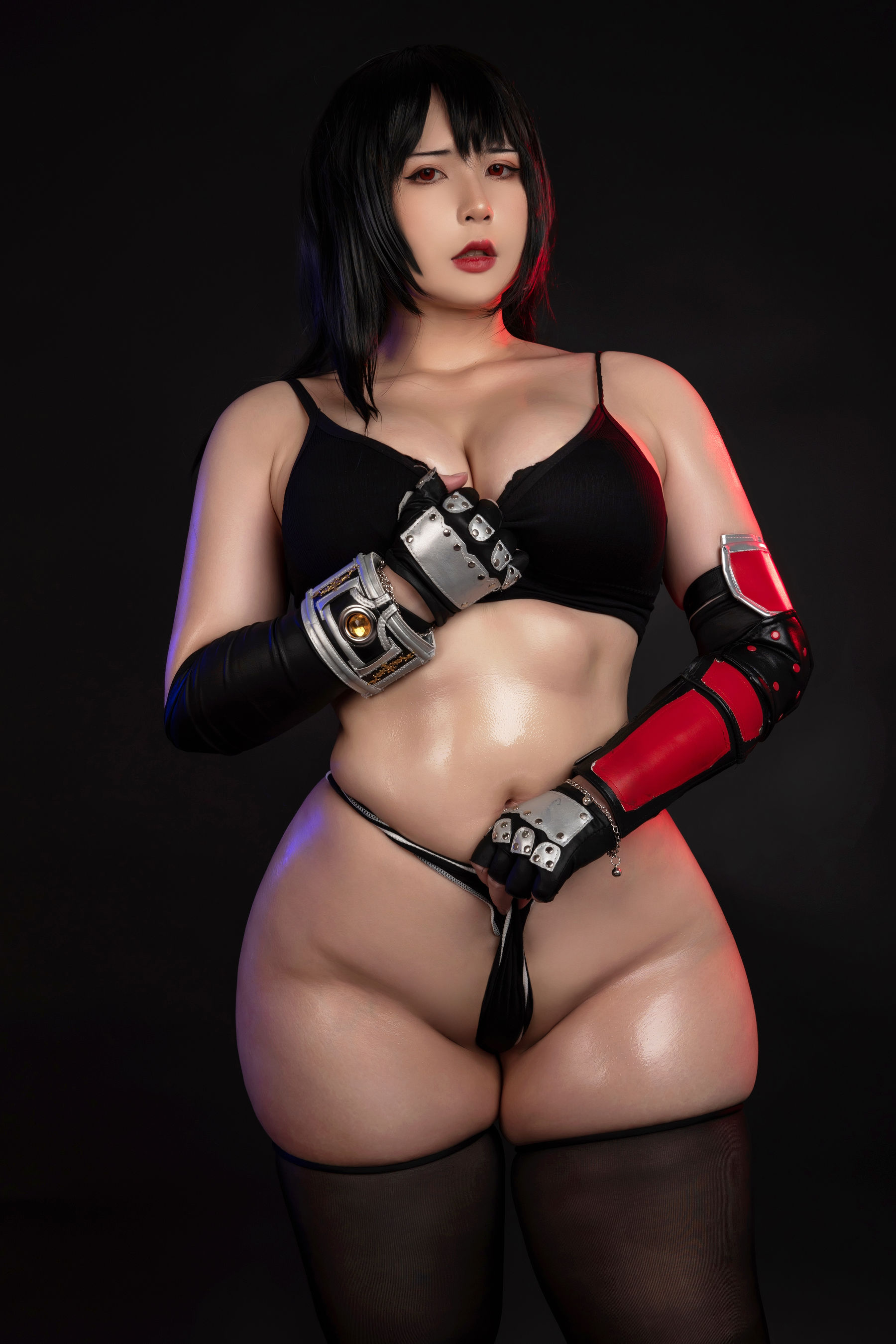 Uy Uy - Tifa Lockhart/(43P)