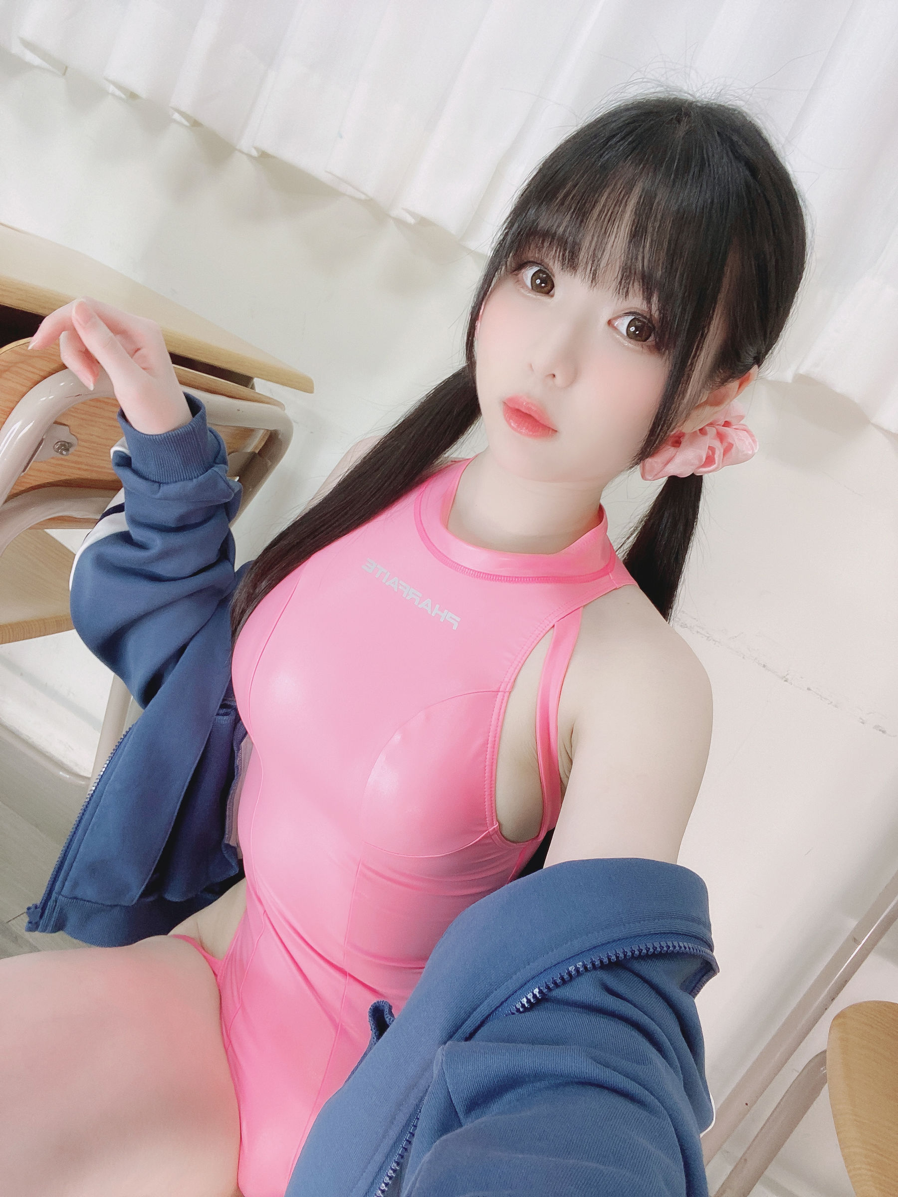 微博妹纸霜月shimo - Pink Swimsuit/(20P)