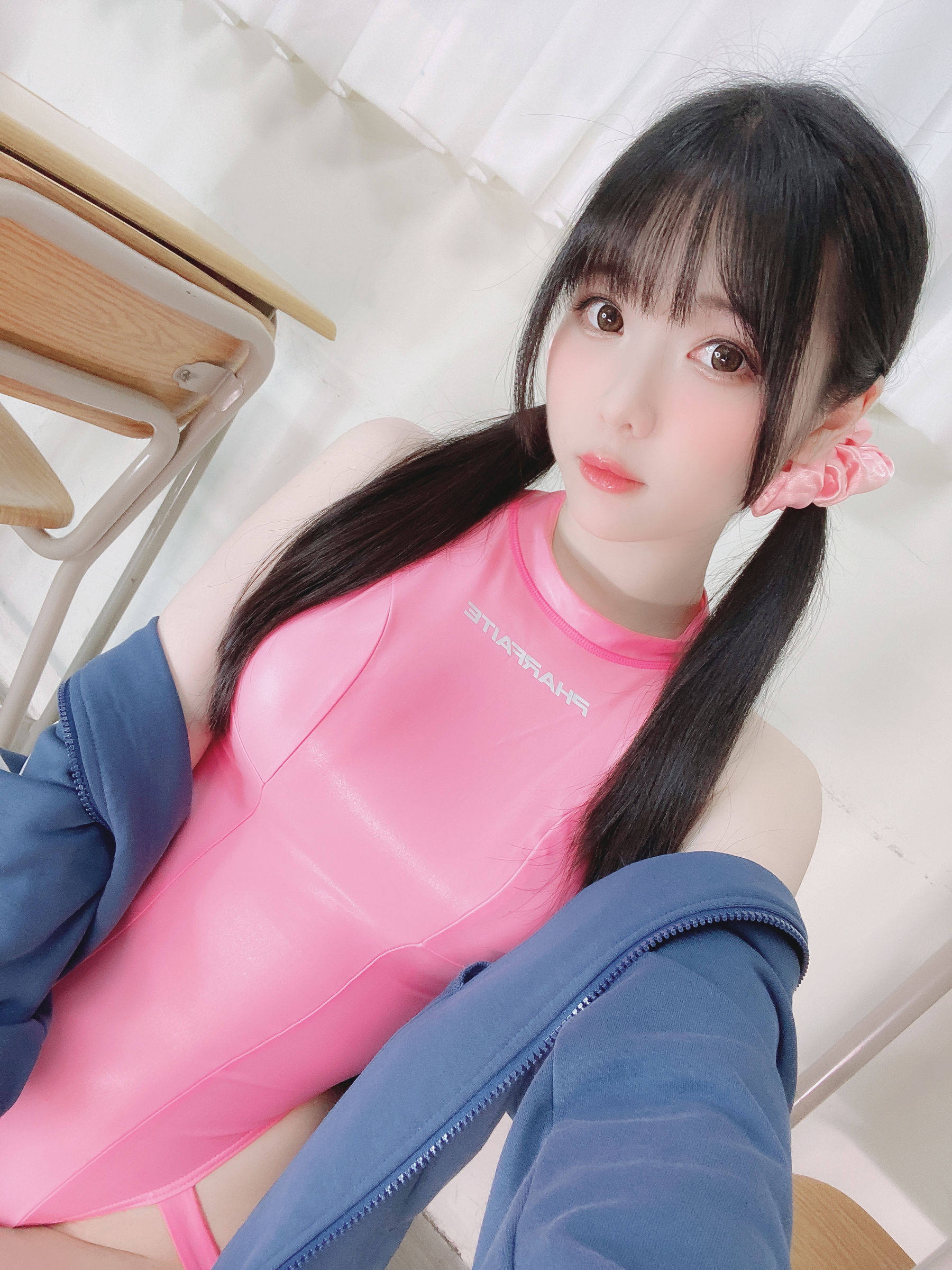 微博妹纸霜月shimo - Pink Swimsuit/(20P)