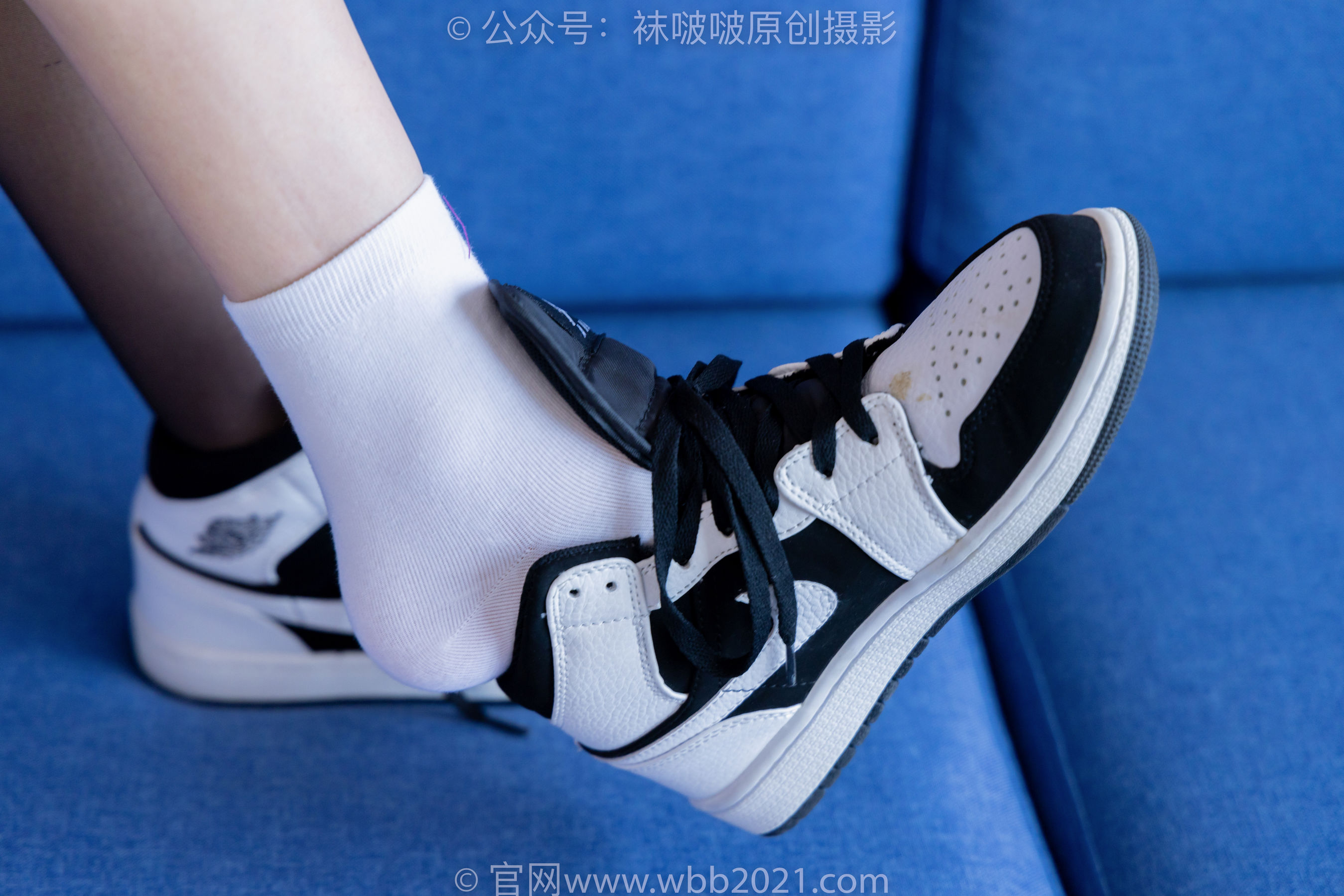 BoBoSocks袜啵啵 No.275小甜豆  -高跟鞋、板鞋、单腿黑丝、单腿白棉袜、裸足/(199P)