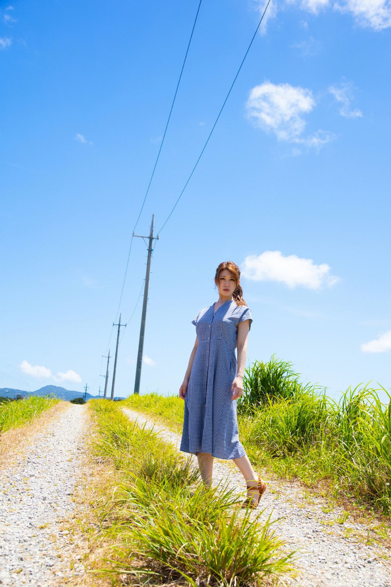 Minaho Ariga 有賀みなほ - CRAZY SUMMER/(45P)