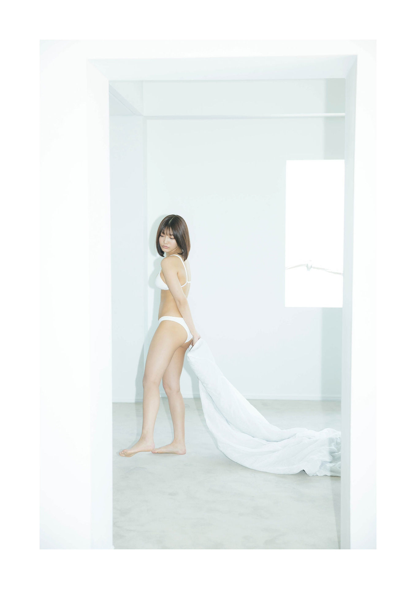 Reona Matsushita 松下玲緒菜 – Take Off/(63P)