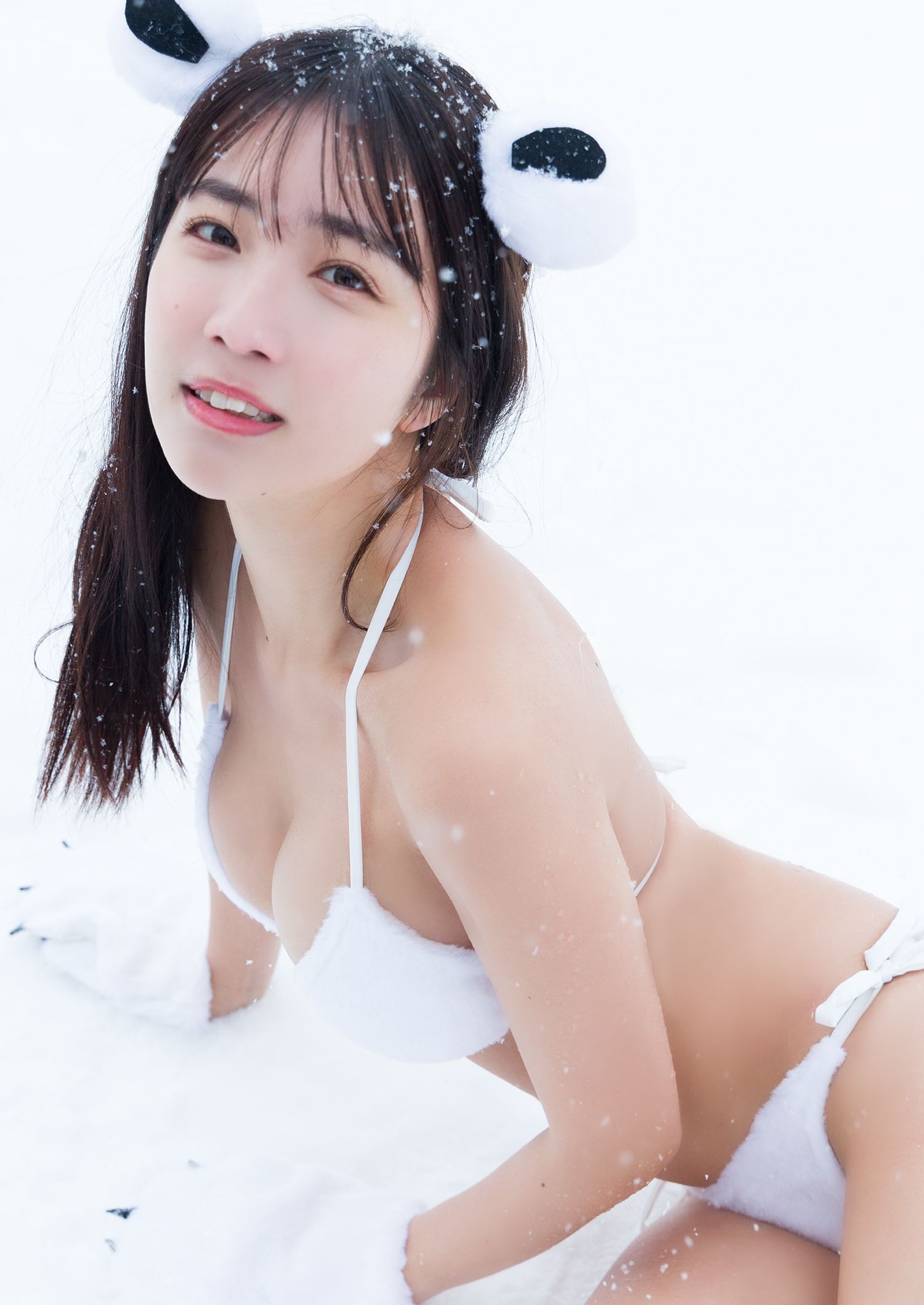 Kisumi Amau 天羽希純 - Snow Swimsuits and Kisumi Amau!! 雪と水着と天羽希純！！/(43P)