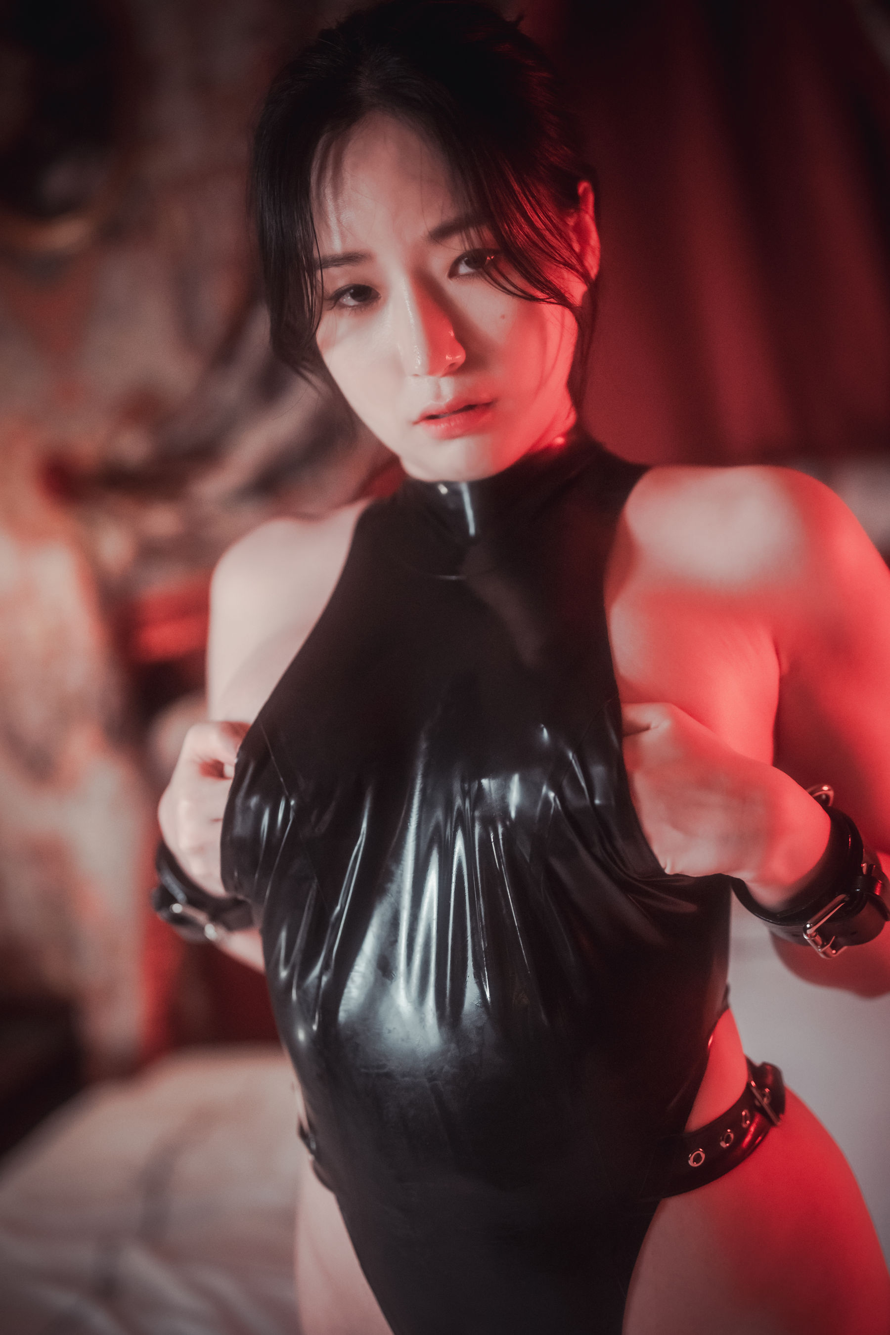 [DJAWA] PIA - Cling to Latex Vol.3/(141P)