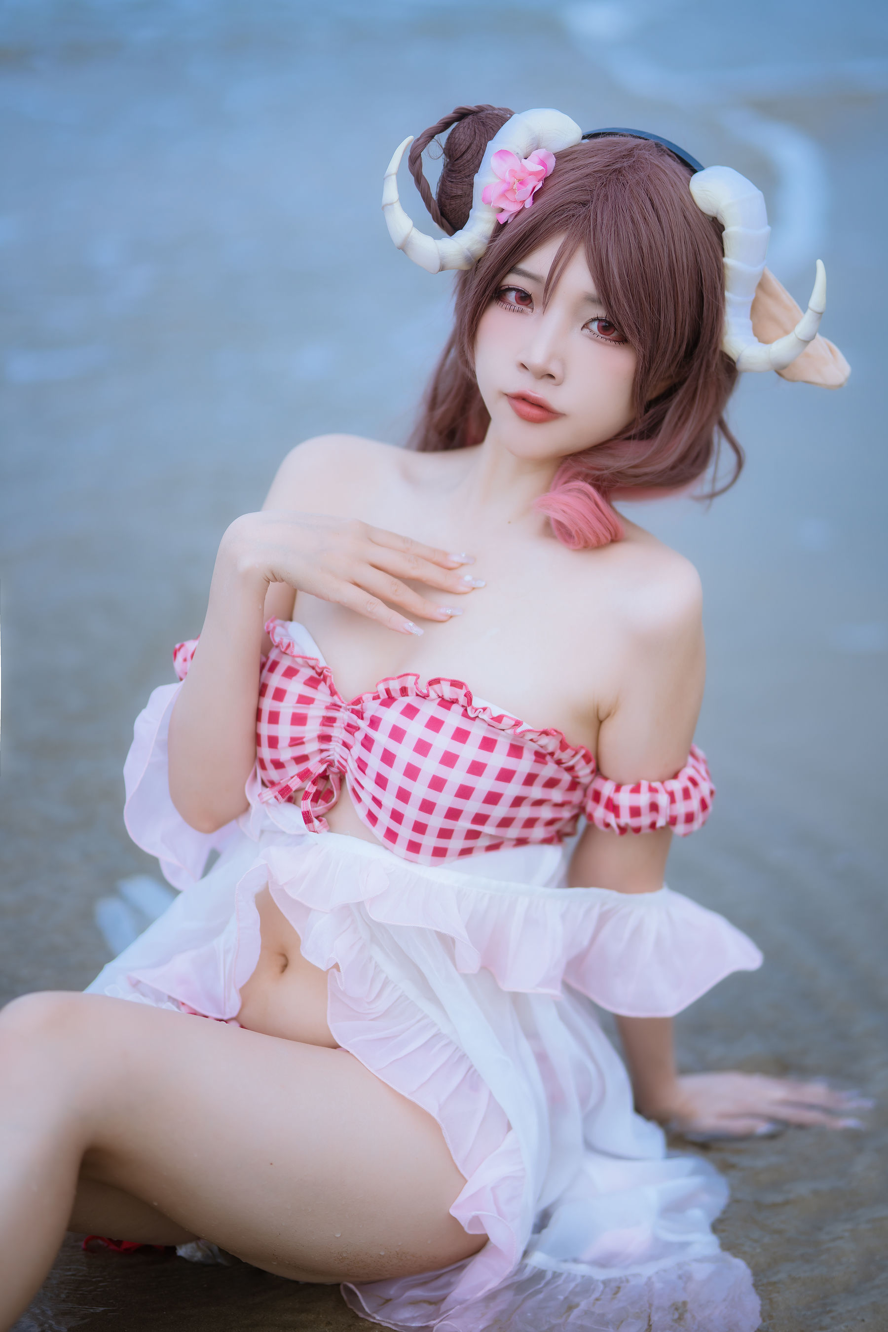 人气Coser 二佐Nisa - 泰拉夏日纪事 艾雅法拉泳装/(33P)