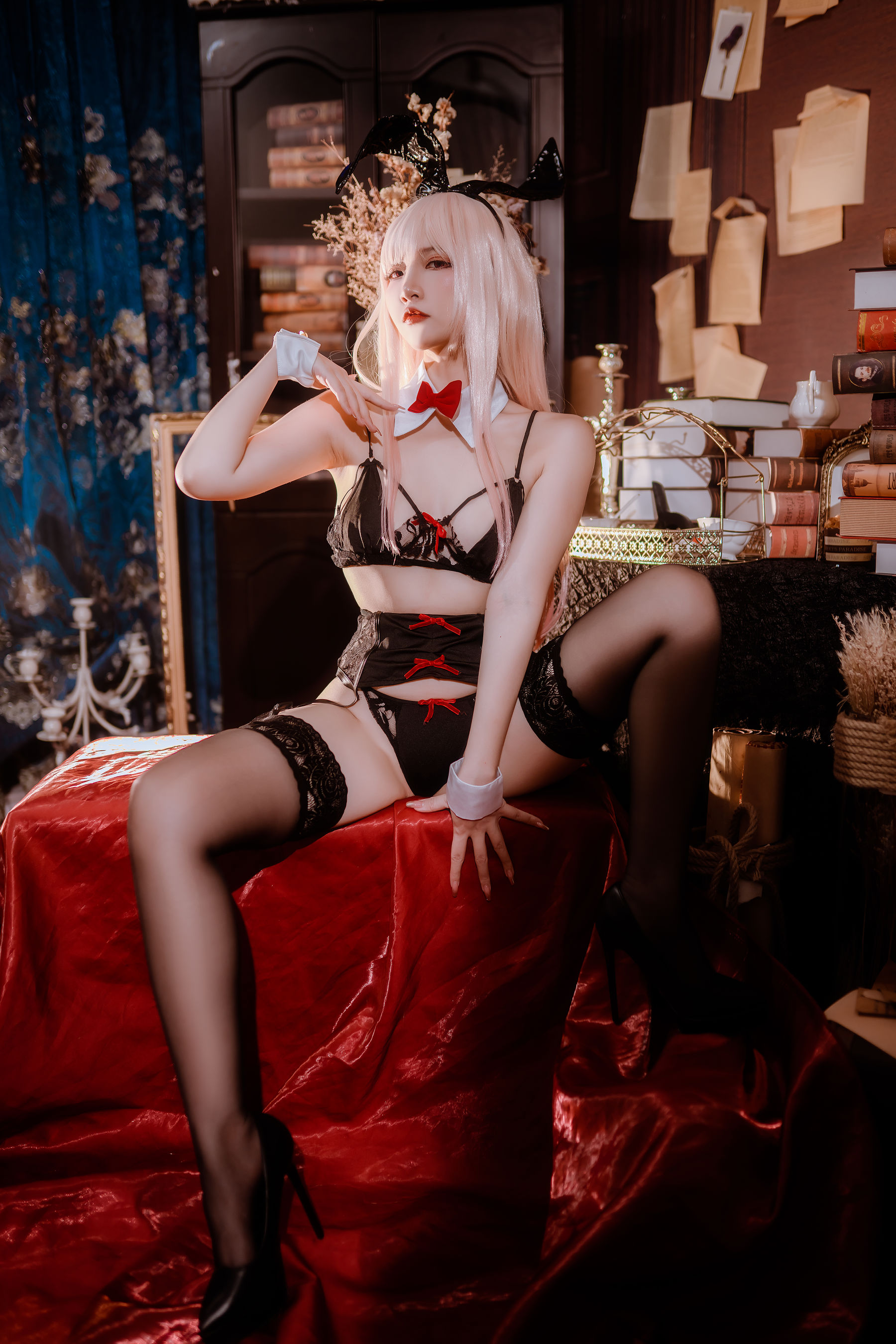 人气Coser 二佐Nisa - 海梦 内衣兔女郎/(21P)