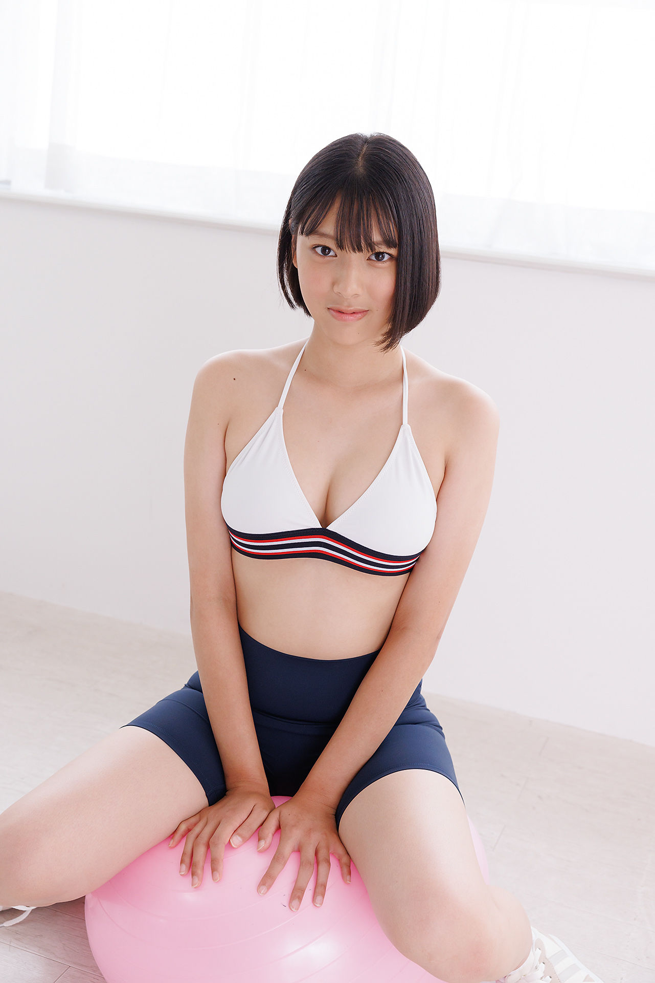 [Minisuka.tv] Eyu Hirayama 平山えゆ - Regular Gallery 12 Set 12.2/(34P)