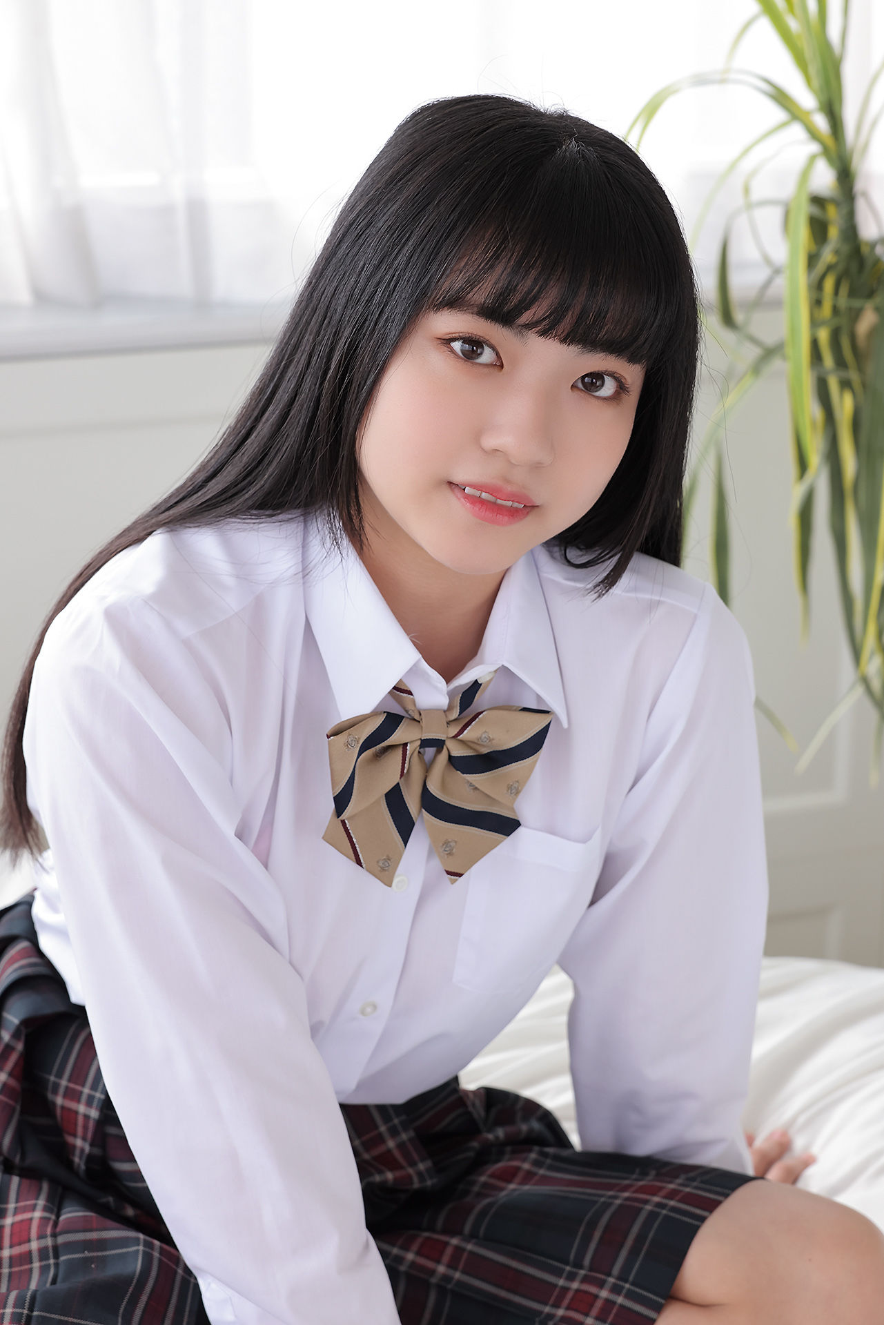 [Minisuka.tv] Maaya Obana 小花真彩 - Regular Gallery 1 Set 01/(41P)